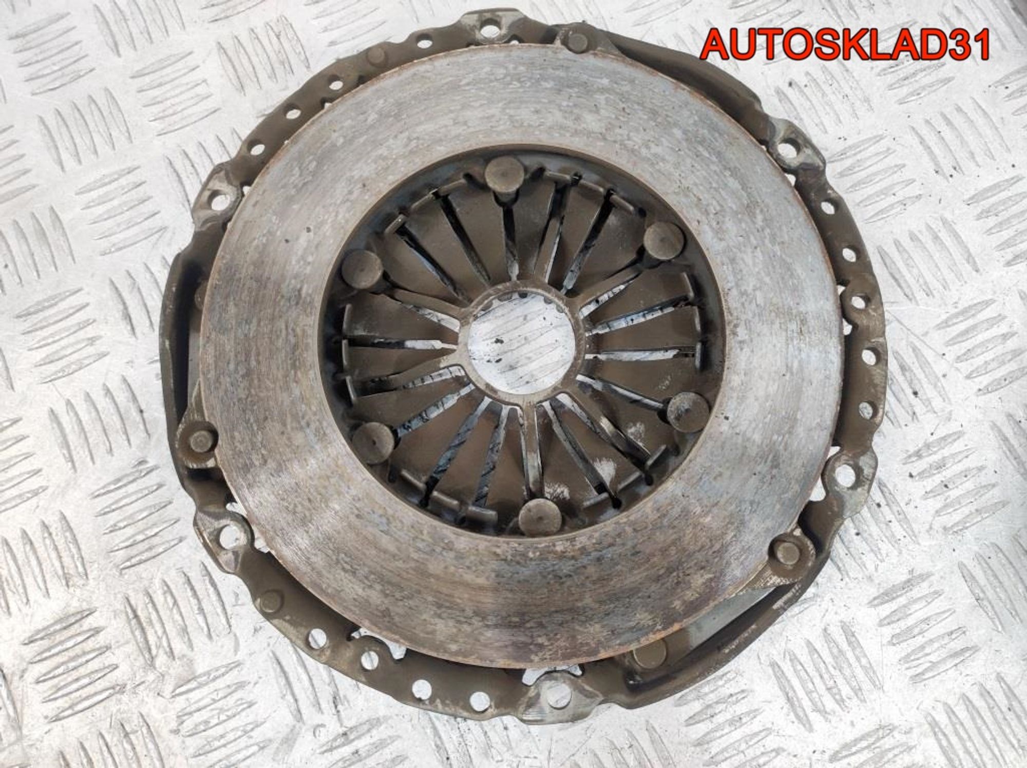 Маховик в сборе со сцеплением Mercedes W203 A2710300505, 14400 рублей, Дубовое