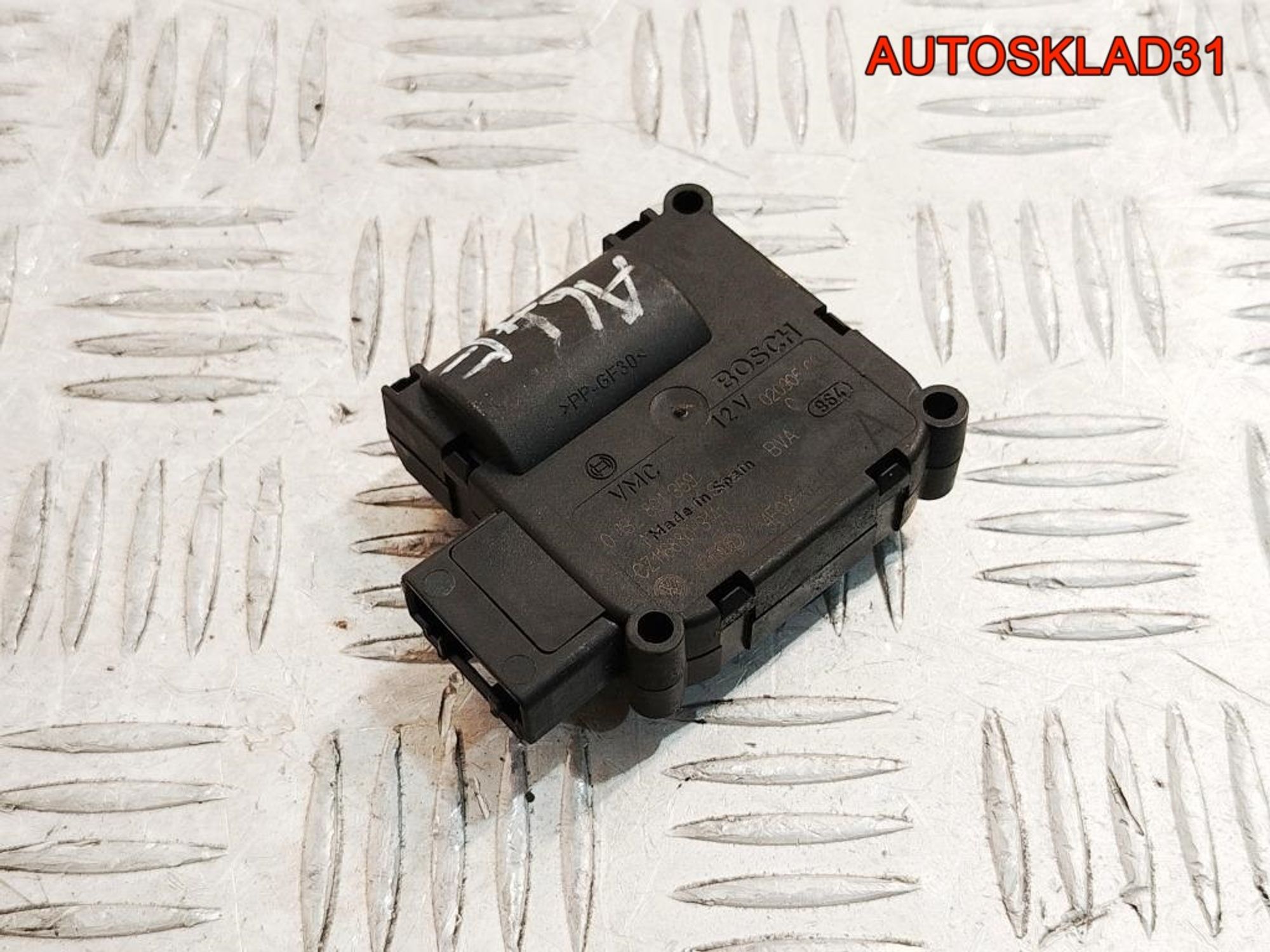 Сервопривод отопителя Audi A6 C6 4F0820511A, 600 рублей, Дубовое