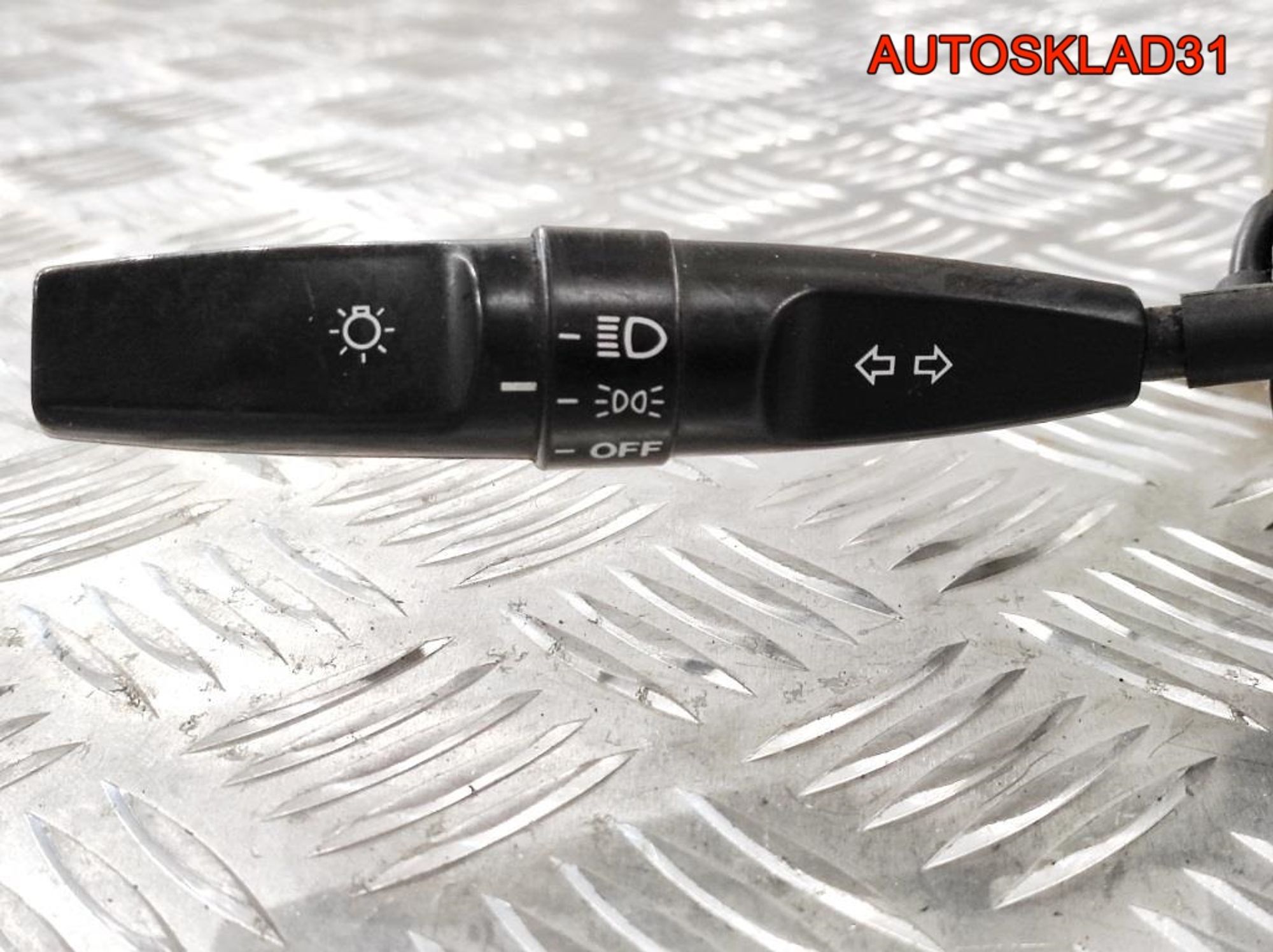 Переключатель подрулевой в сборе Hyundai S-Coupe 1995 год, 3000 рублей, Дубовое