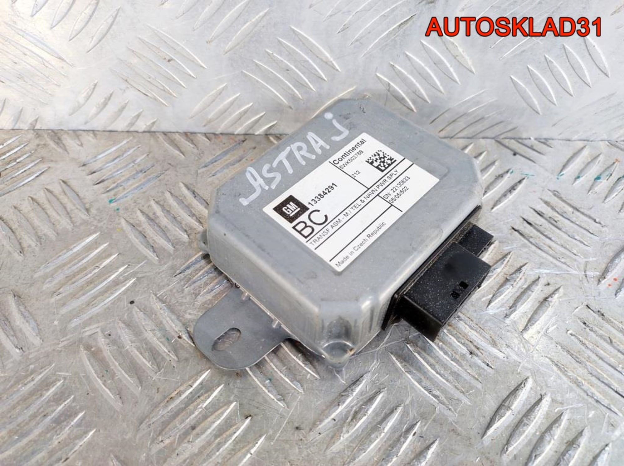 Блок навигации Opel Astra J 13384291, 900 рублей, Дубовое