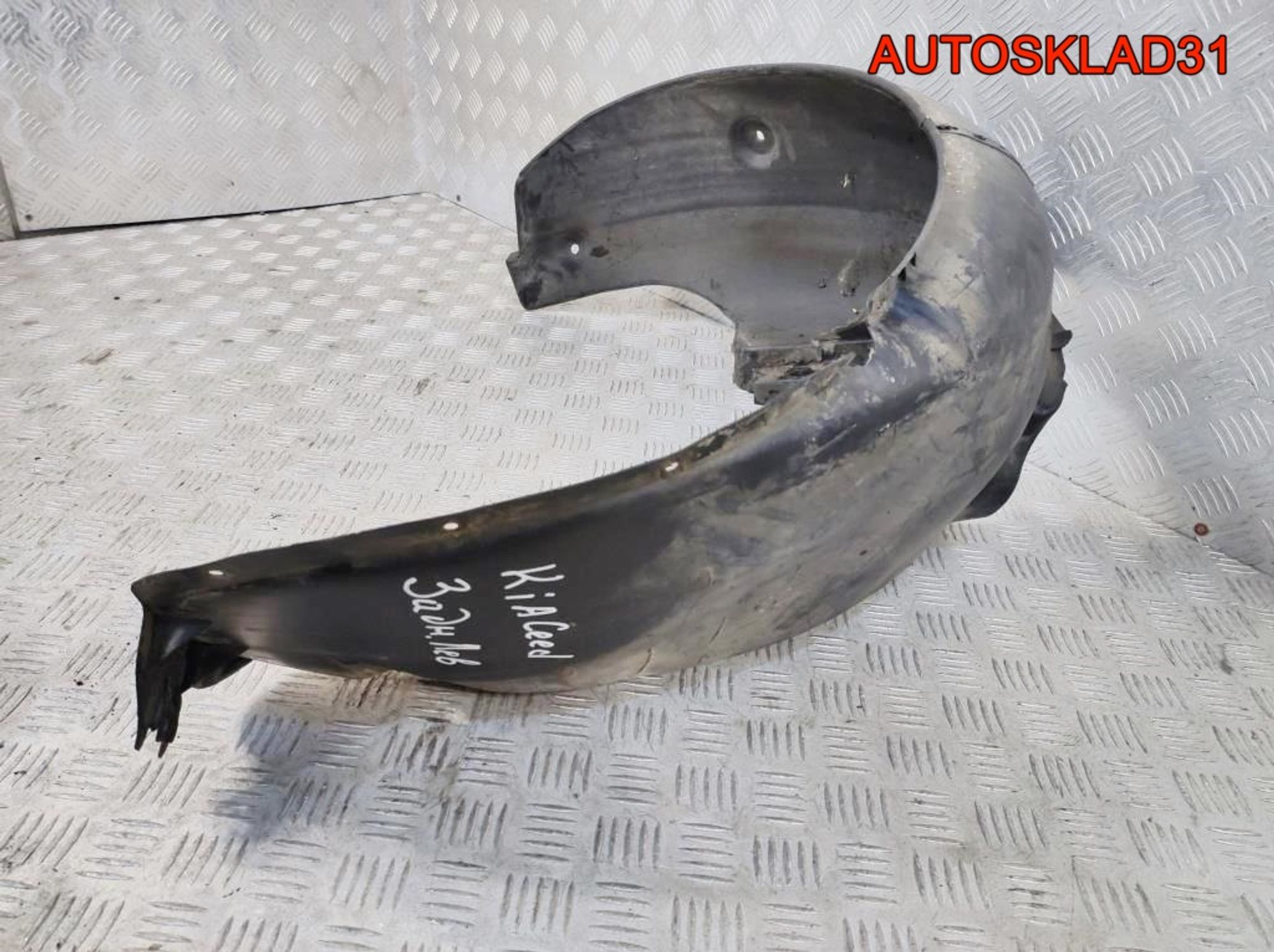 Локер задний левый Kia Ceed 868231H000, 1000 рублей, Дубовое