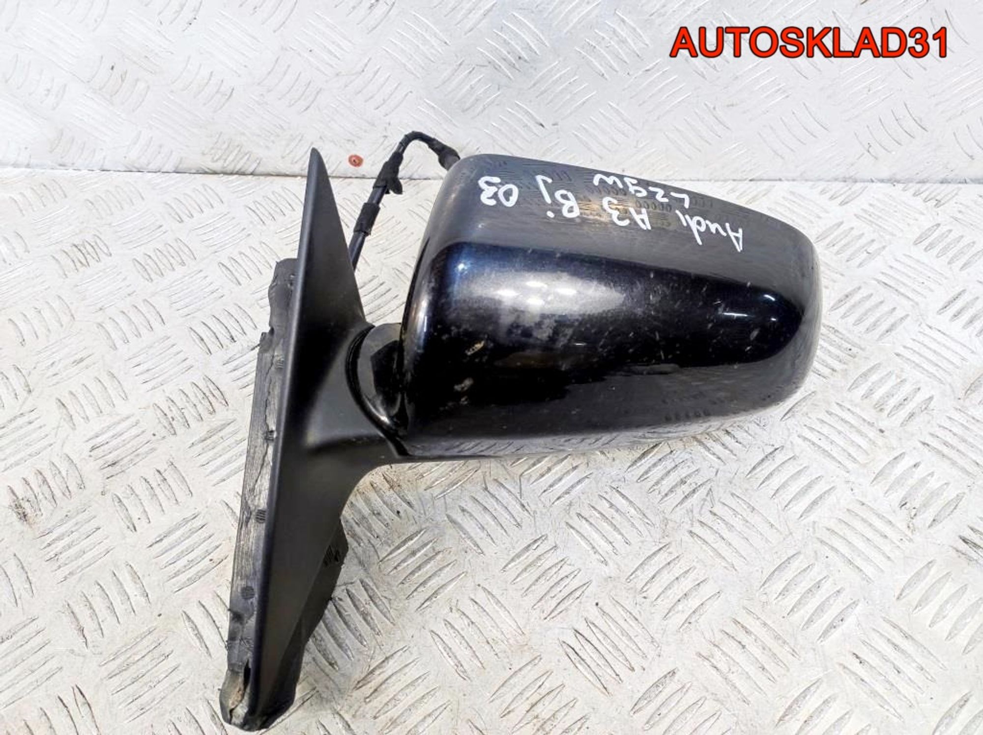 Зеркало левое Audi A3 8P1 8P185853101C, 4100 рублей, Дубовое