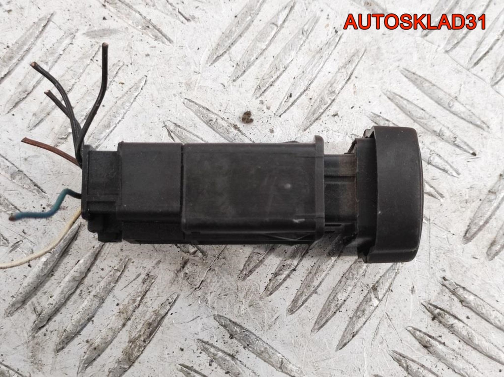 Кнопка аварийной сигнализации Renault Sandero, 600 рублей, Дубовое