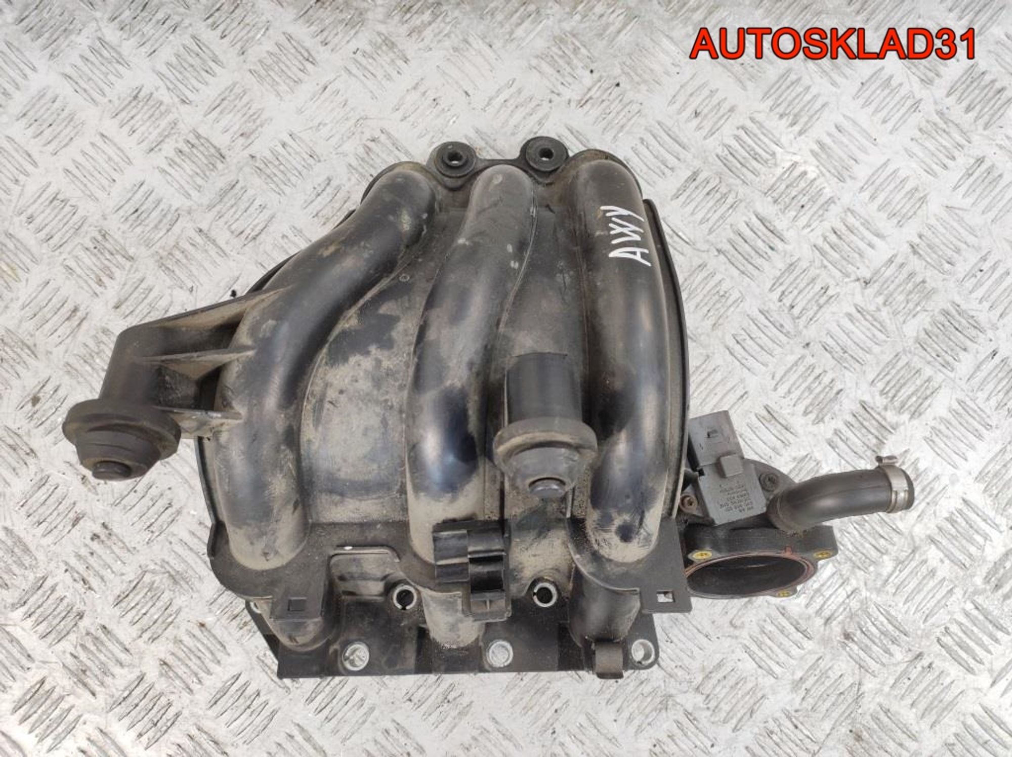 Коллектор впускной VW Polo 4 1,2 AWY Бензин 03D129743D, 1500 рублей, Дубовое