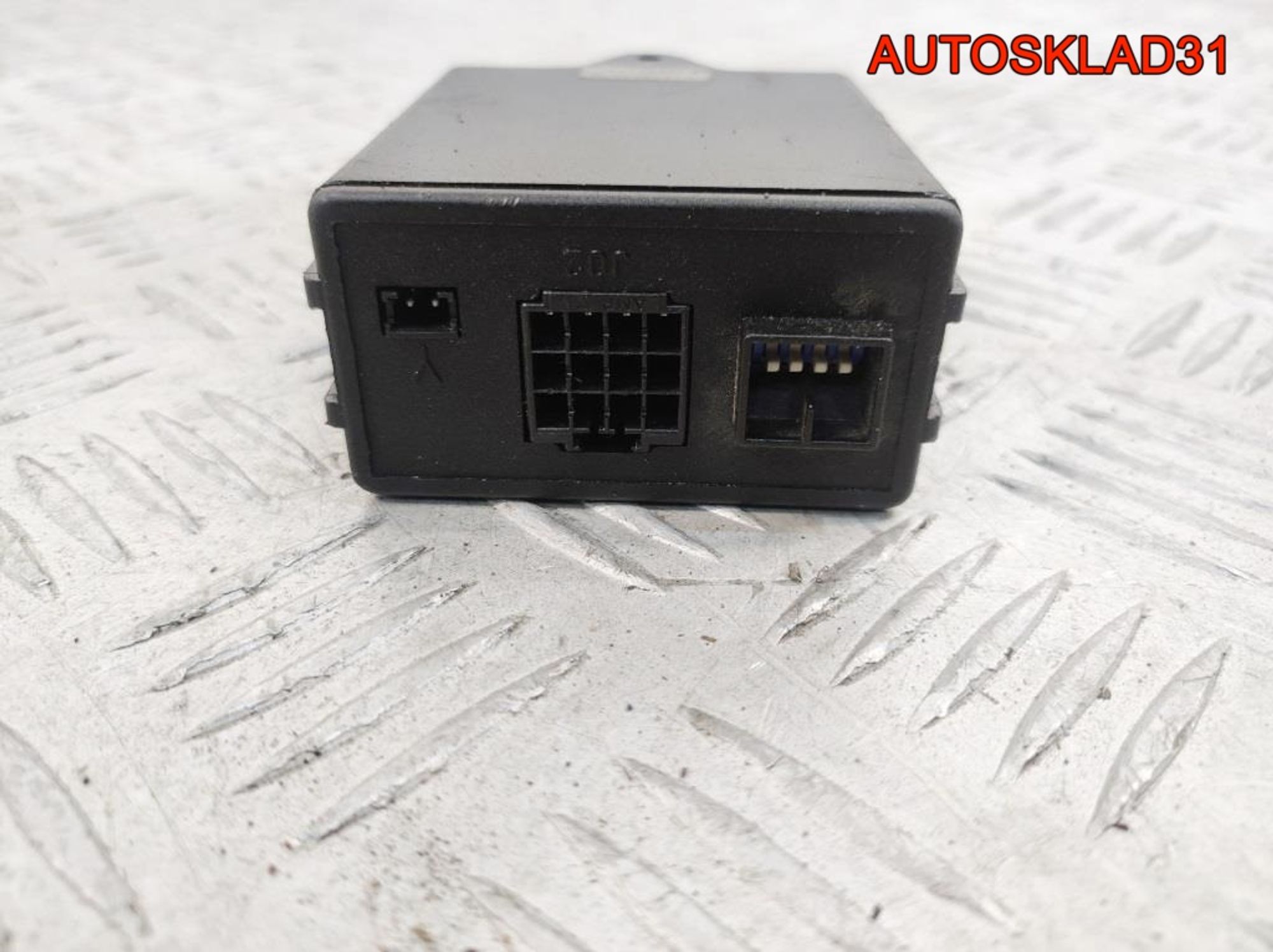 Блок комфорта Volkswagen Sharan 4M1046V3A, 2000 рублей, Дубовое