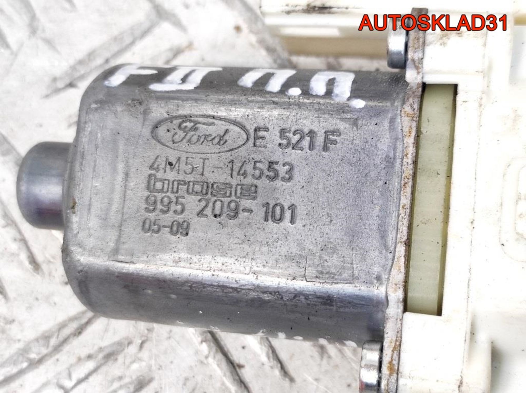 Моторчик стеклоподъемника п/п Ford Focus 2 995209101, 700 рублей, Дубовое