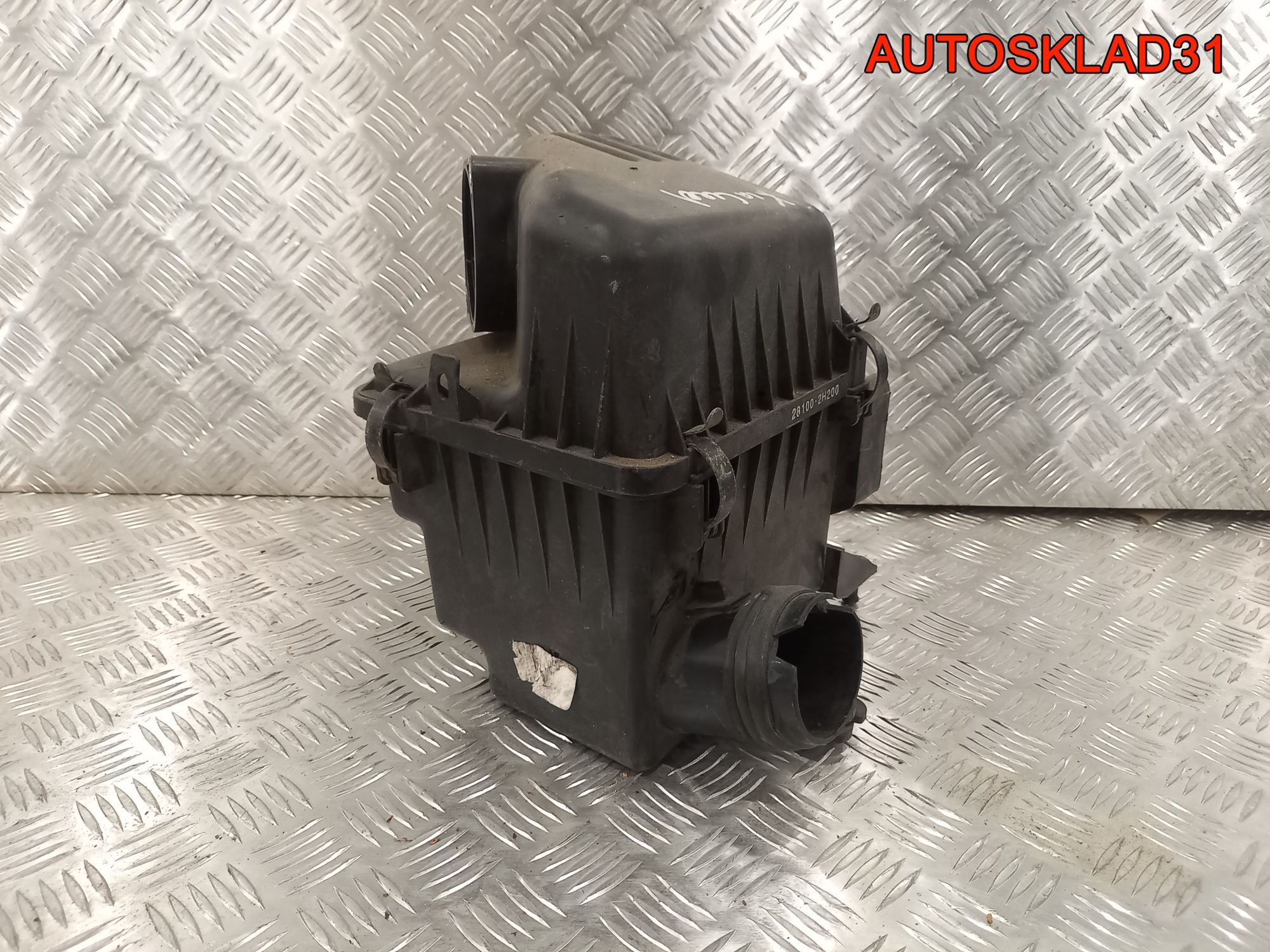 Корпус воздушного фильтра Kia Ceed D4FB 281002H200, 1800 рублей, Дубовое