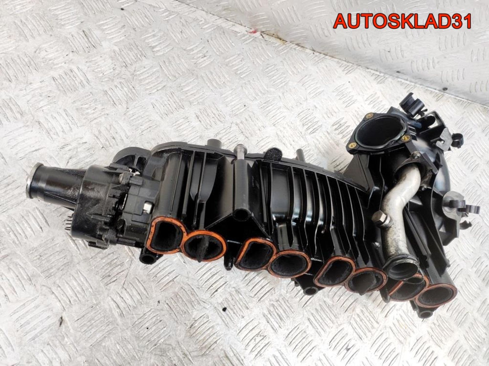 Коллектор впускной BMW E90 2.0 N47D20A 11617810178, 12000 рублей, Дубовое