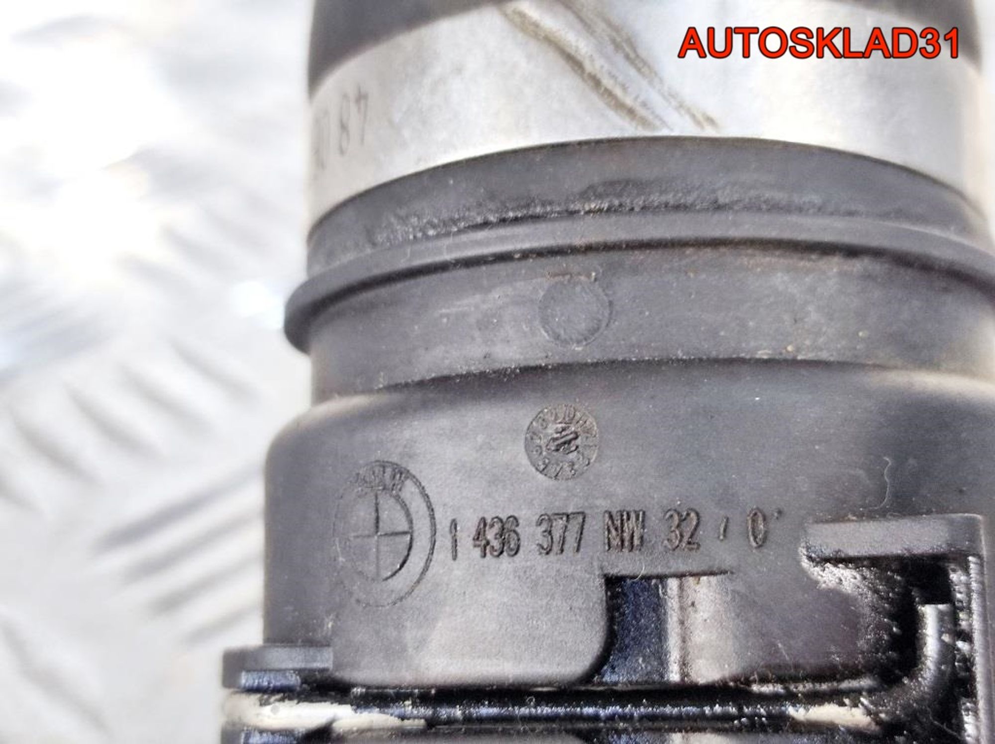 Патрубок радиатора BMW E90 2.0 N47D20C 17127797258, 1700 рублей, Дубовое