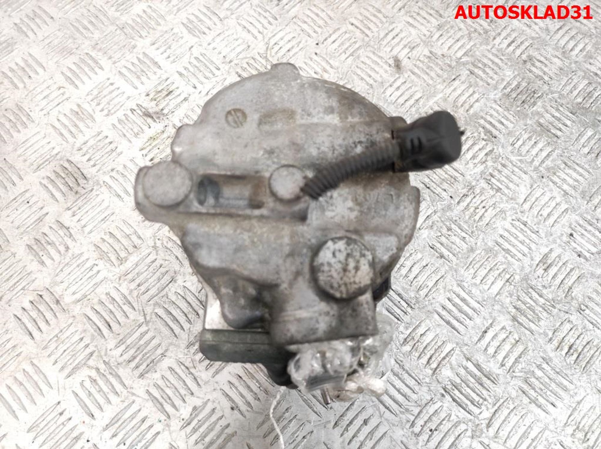 Компрессор кондиционера VW Golf 5 1K0820859S, 12200 рублей, Дубовое