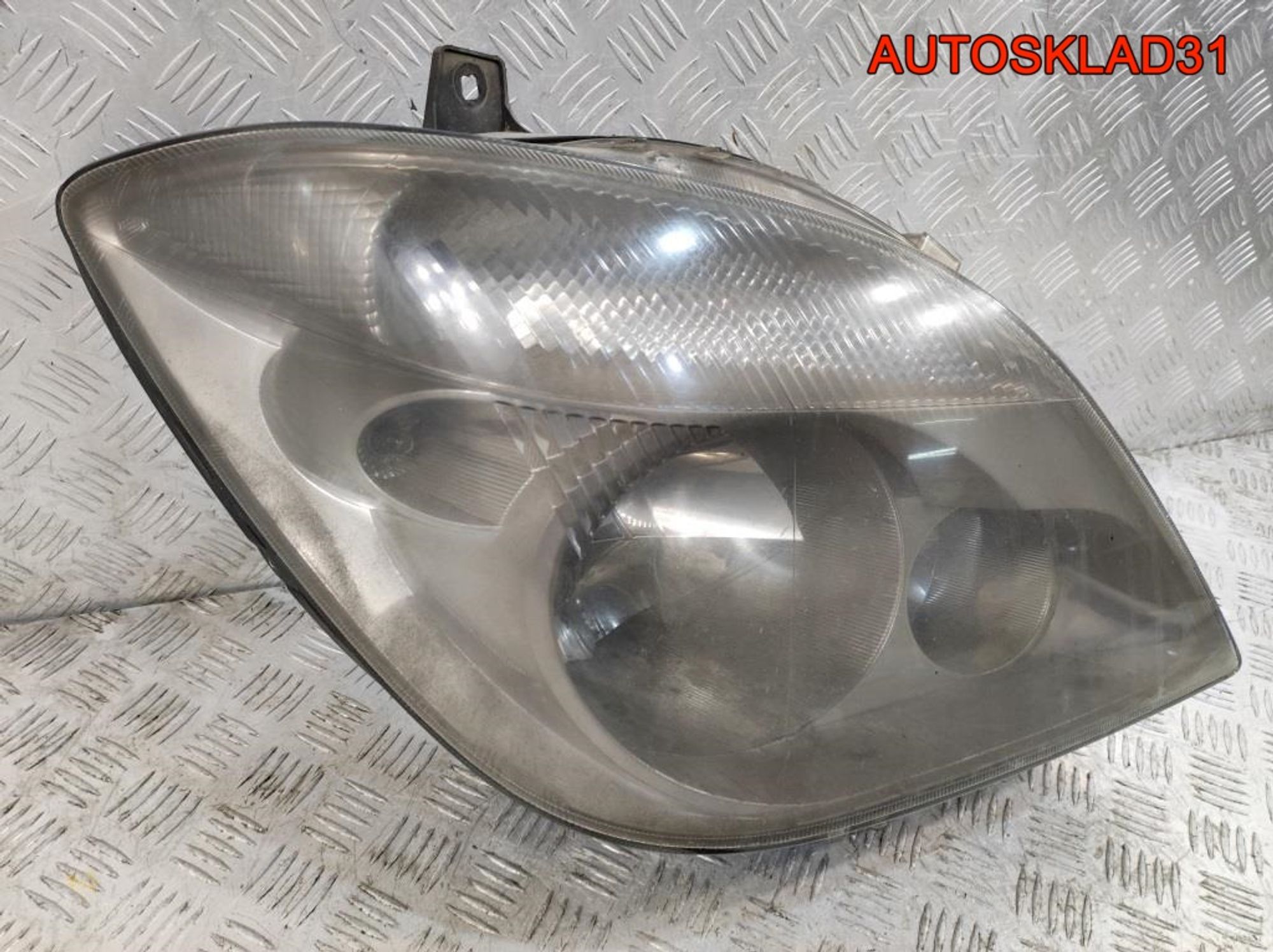 Фара правая Mercedes Benz Sprinter 906 A9068200261, 1800 рублей, Дубовое