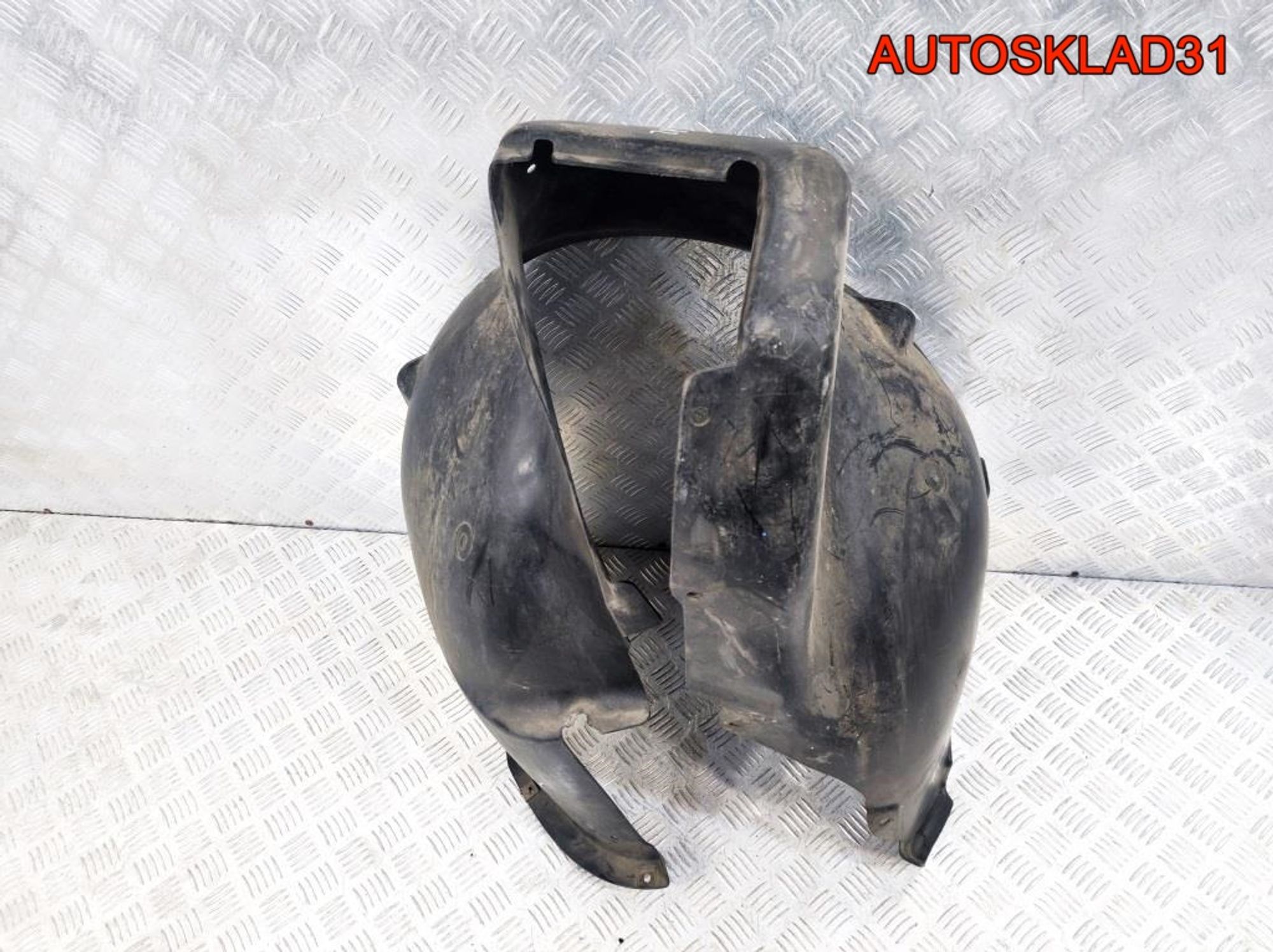 Локер передний правый Audi A2 8Z0821172C, 4100 рублей, Дубовое