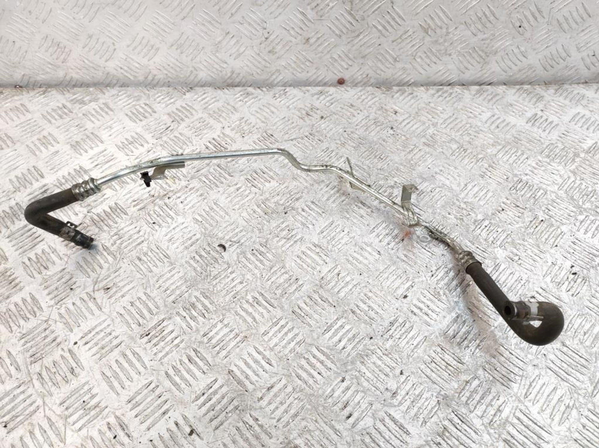 Трубка системы охлаждения Opel Vectra B 1,8 X18XE1 Бензин 5656076, 600 рублей, Дубовое