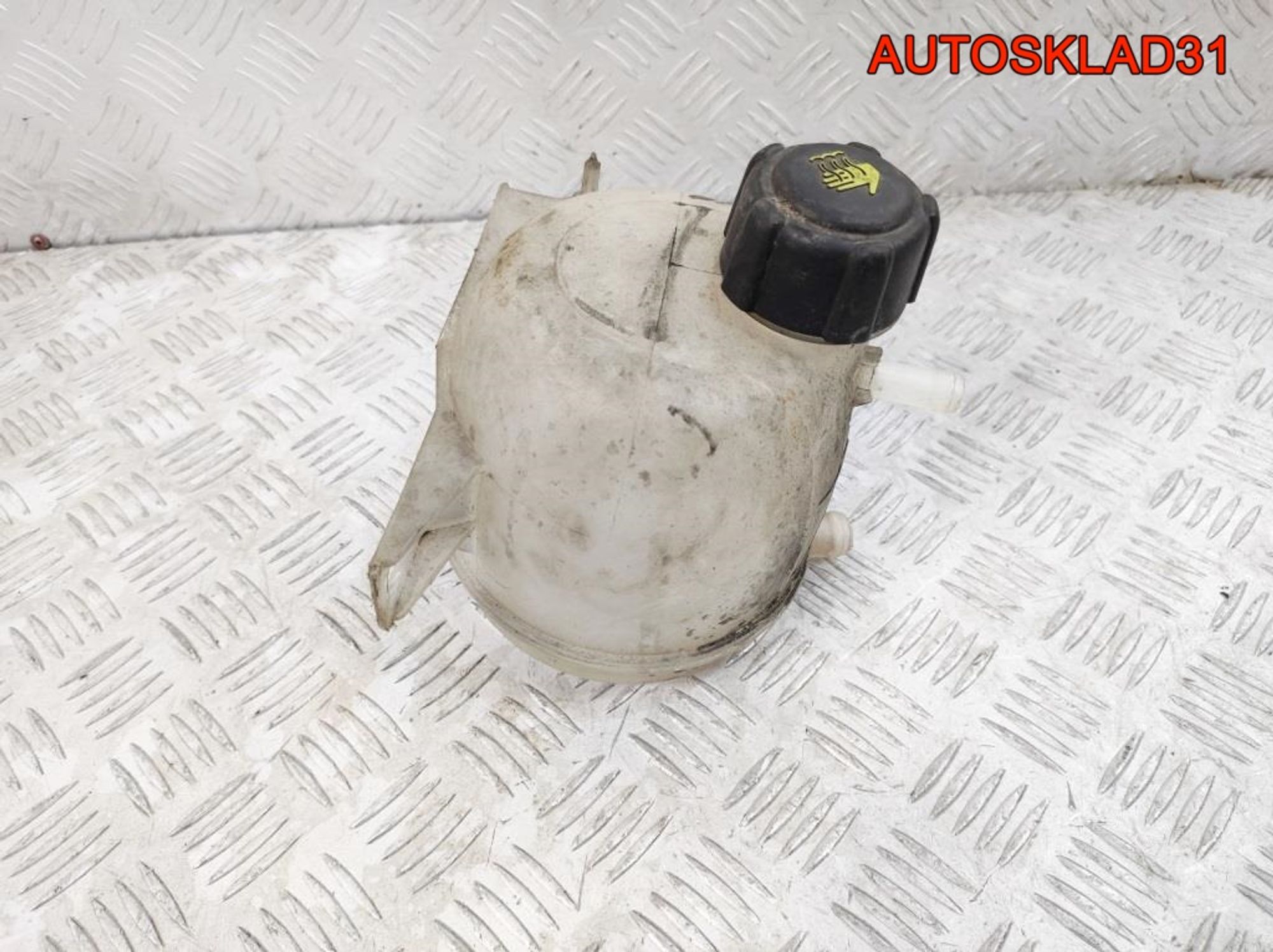 Бачок расширительный Renault Logan 1 8200686355, 700 рублей, Дубовое