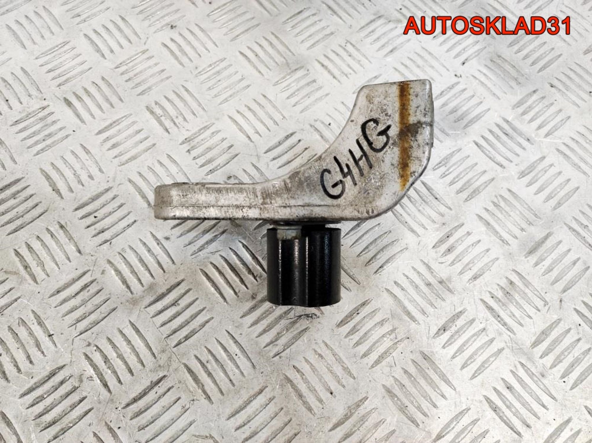 Кронштейн двигателя правый Hyundai Getz 1,1 G4HG, 1400 рублей, Дубовое