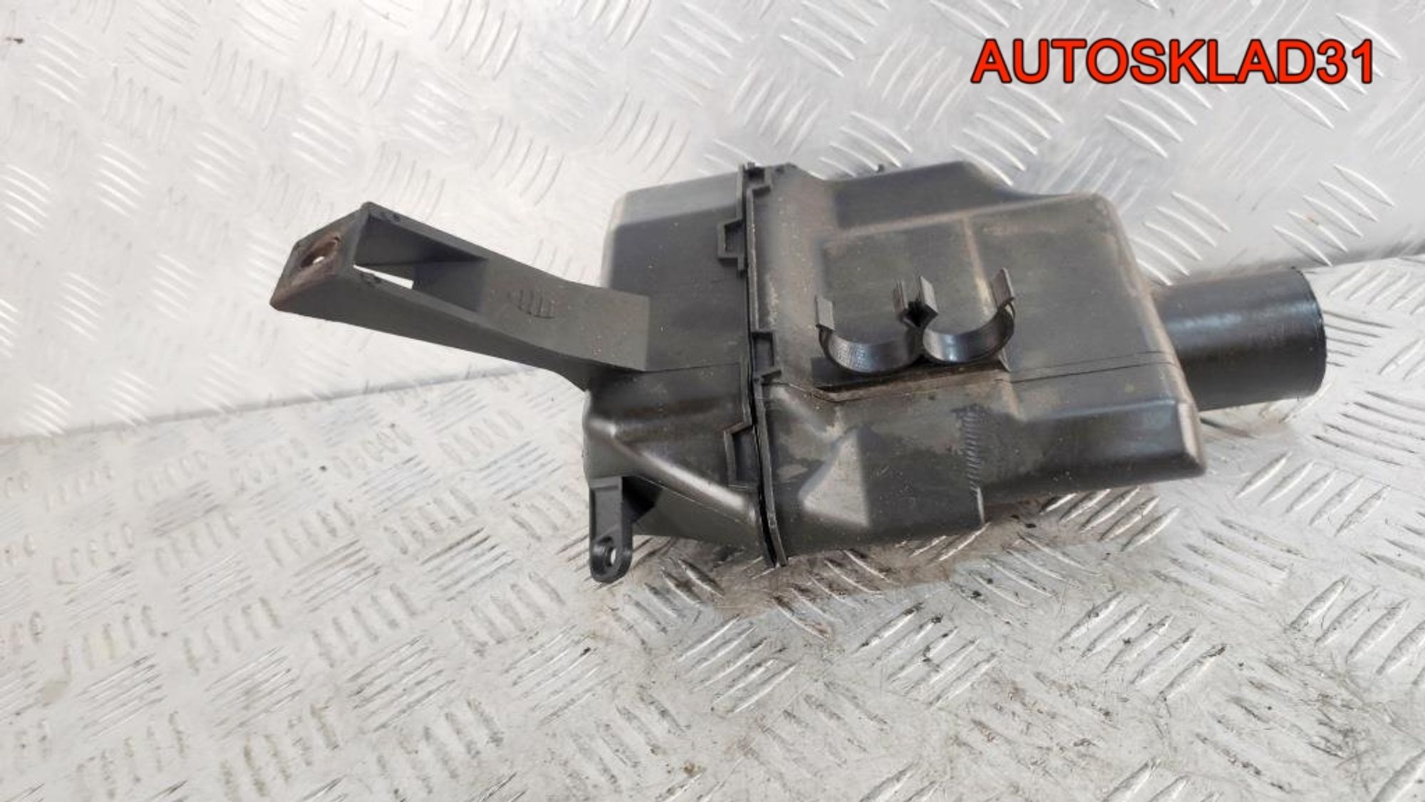 Резонатор воздушного фильтра Peugeot 206 1,9 PSA WJY 10DXFR 9626000280, 900 рублей, Дубовое