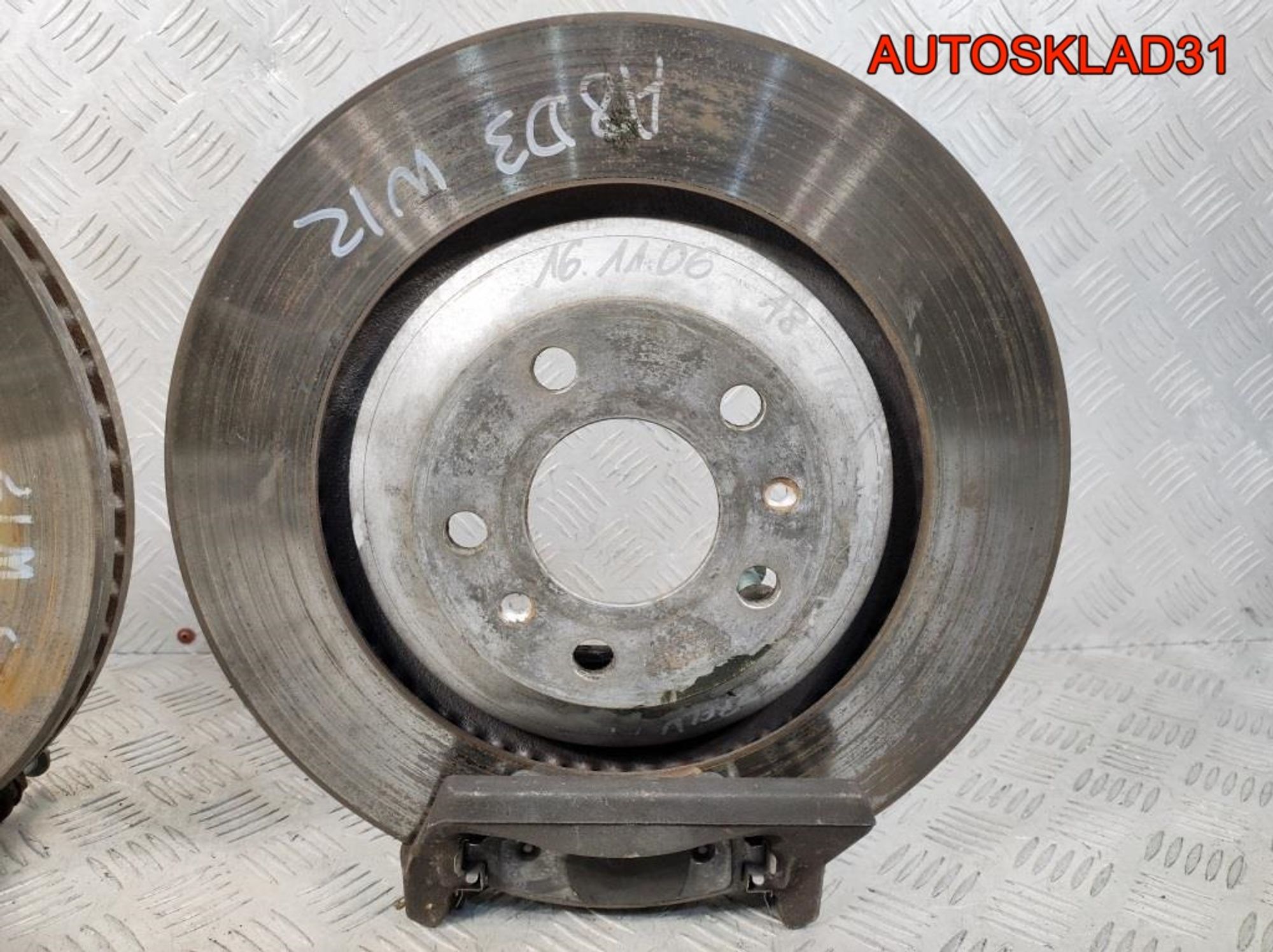 Диски тормозные задние 335 мм Audi A8 D3 6.0 W12 BHT бензин, 27000 рублей, Дубовое