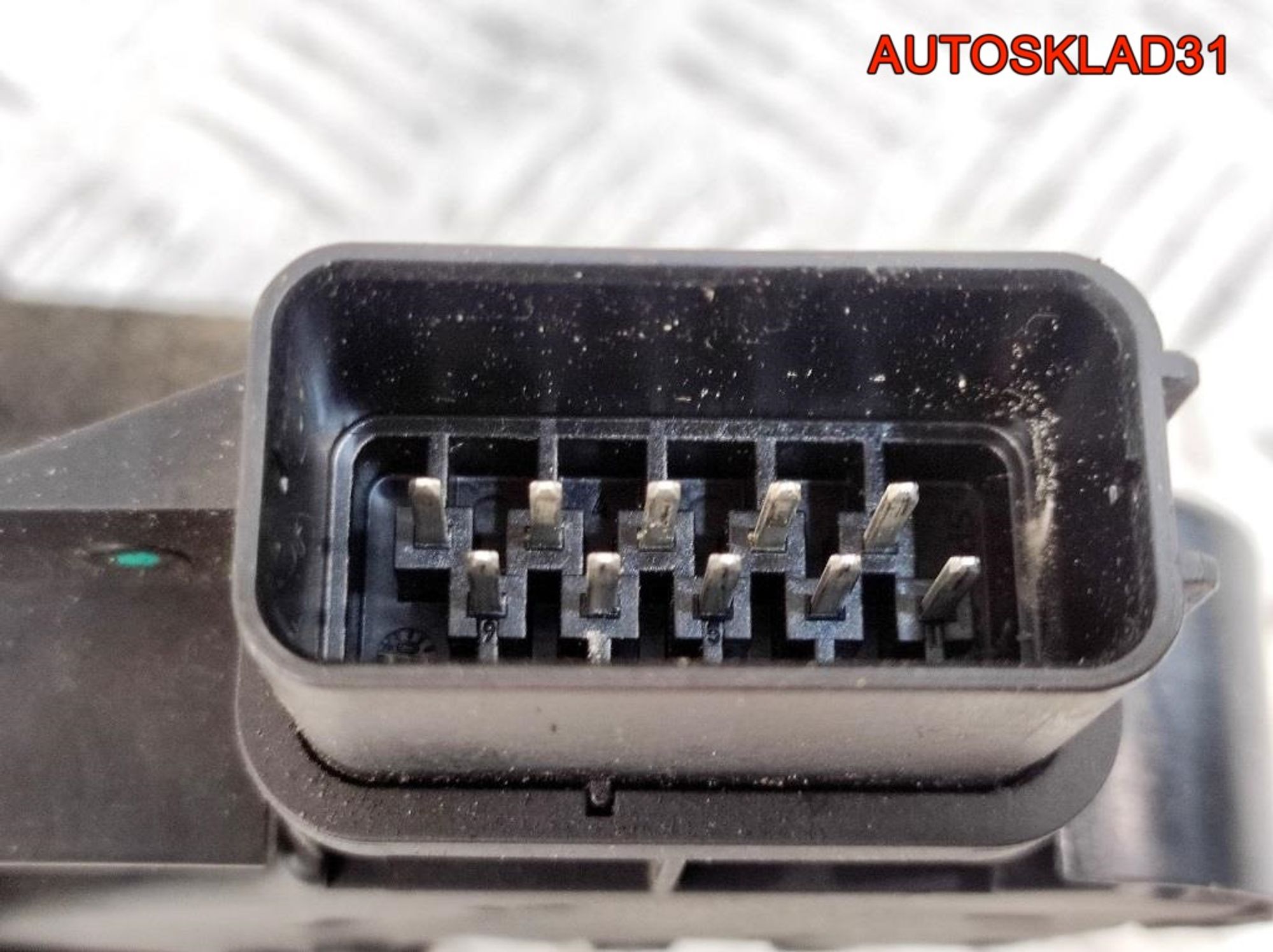 Замок двери задней левой Mazda 3 BK 3N6AA26413C, 1100 рублей, Дубовое