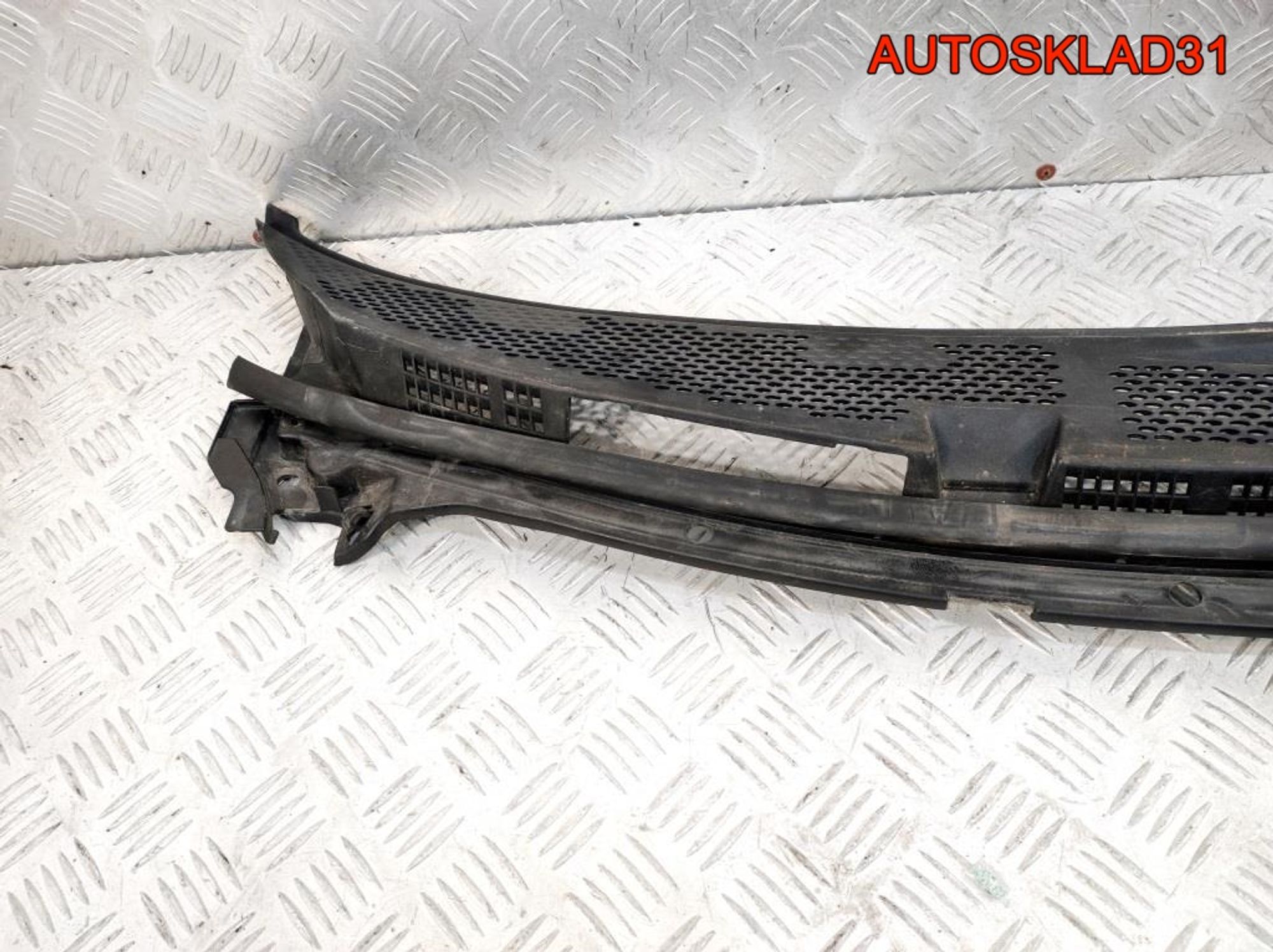 Решетка стеклоочистителя Nissan Micra K12 66862AX700, 3200 рублей, Дубовое