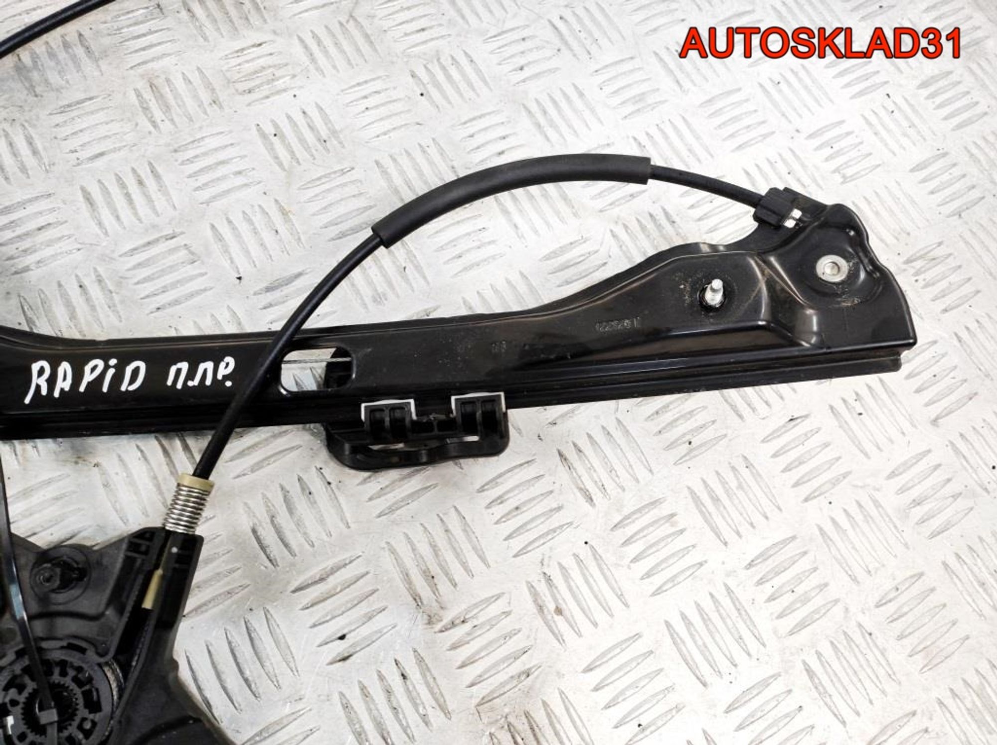 Стеклоподъемник передний правый Skoda Rapid 5JA837462, 5400 рублей, Дубовое