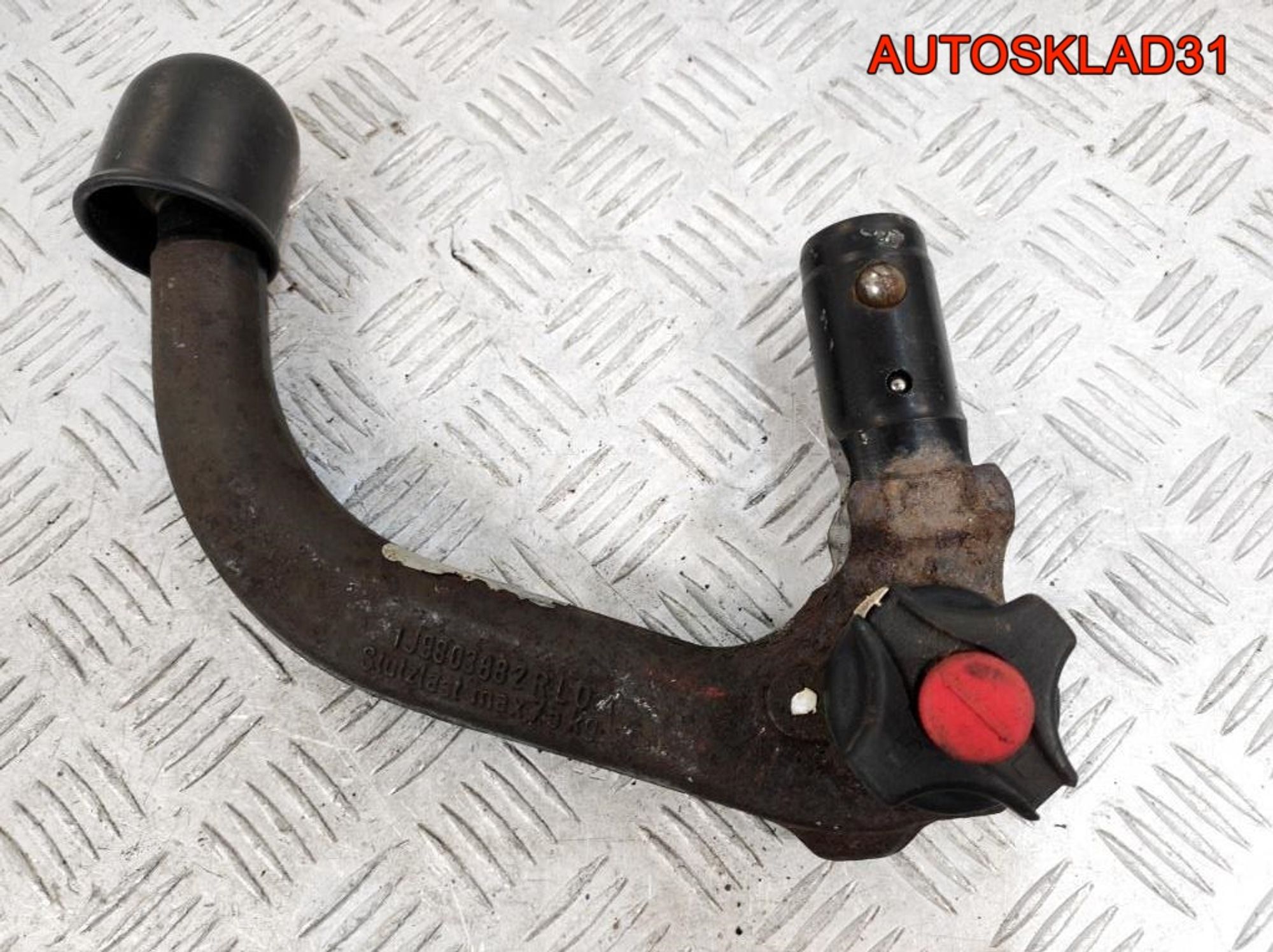 Фаркоп съемный крюк VW Golf 4 1J9803882, 5400 рублей, Дубовое