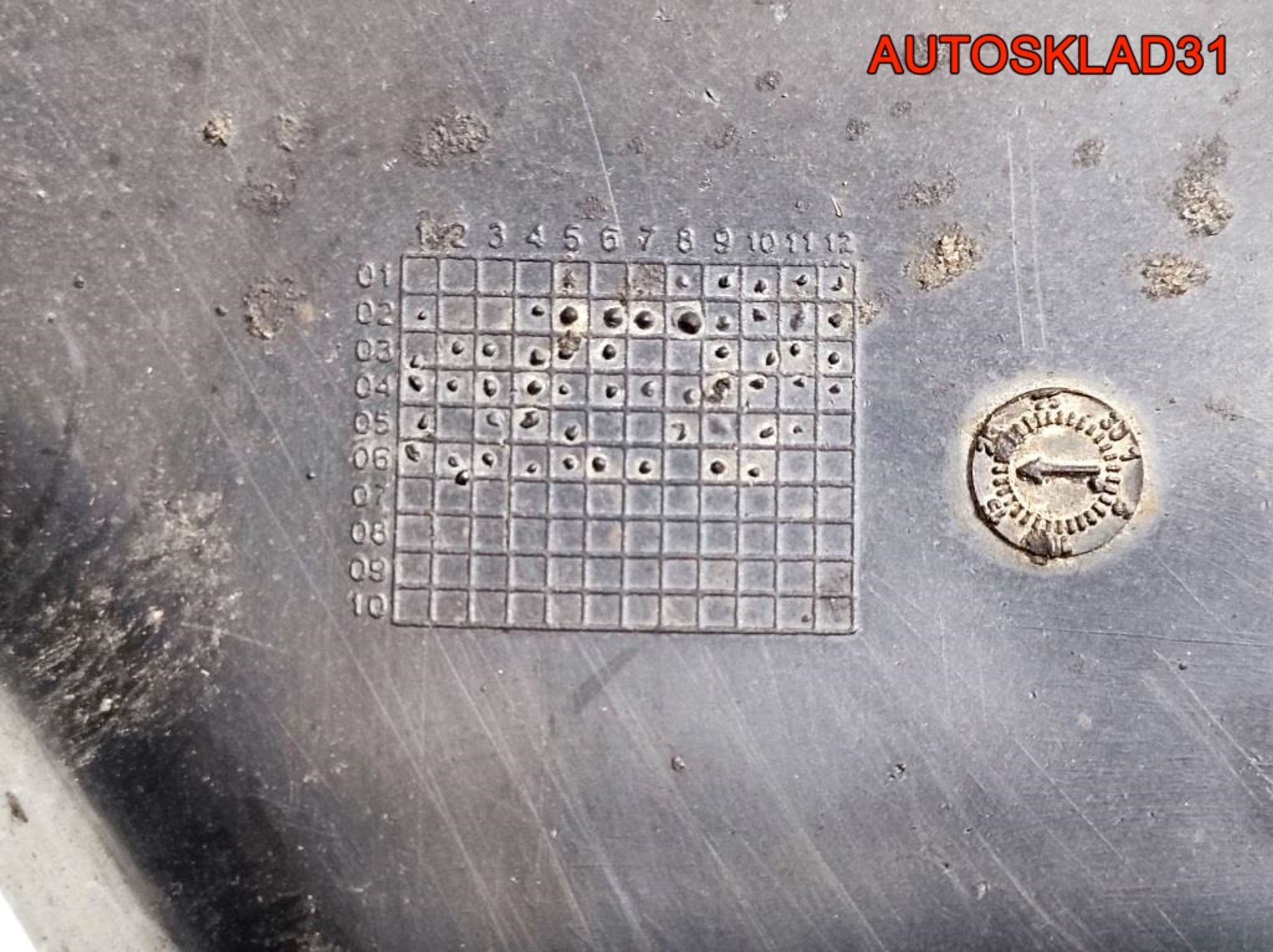 Локер передний правый Volkswagen Polo 6Q0809958B, 1700 рублей, Дубовое