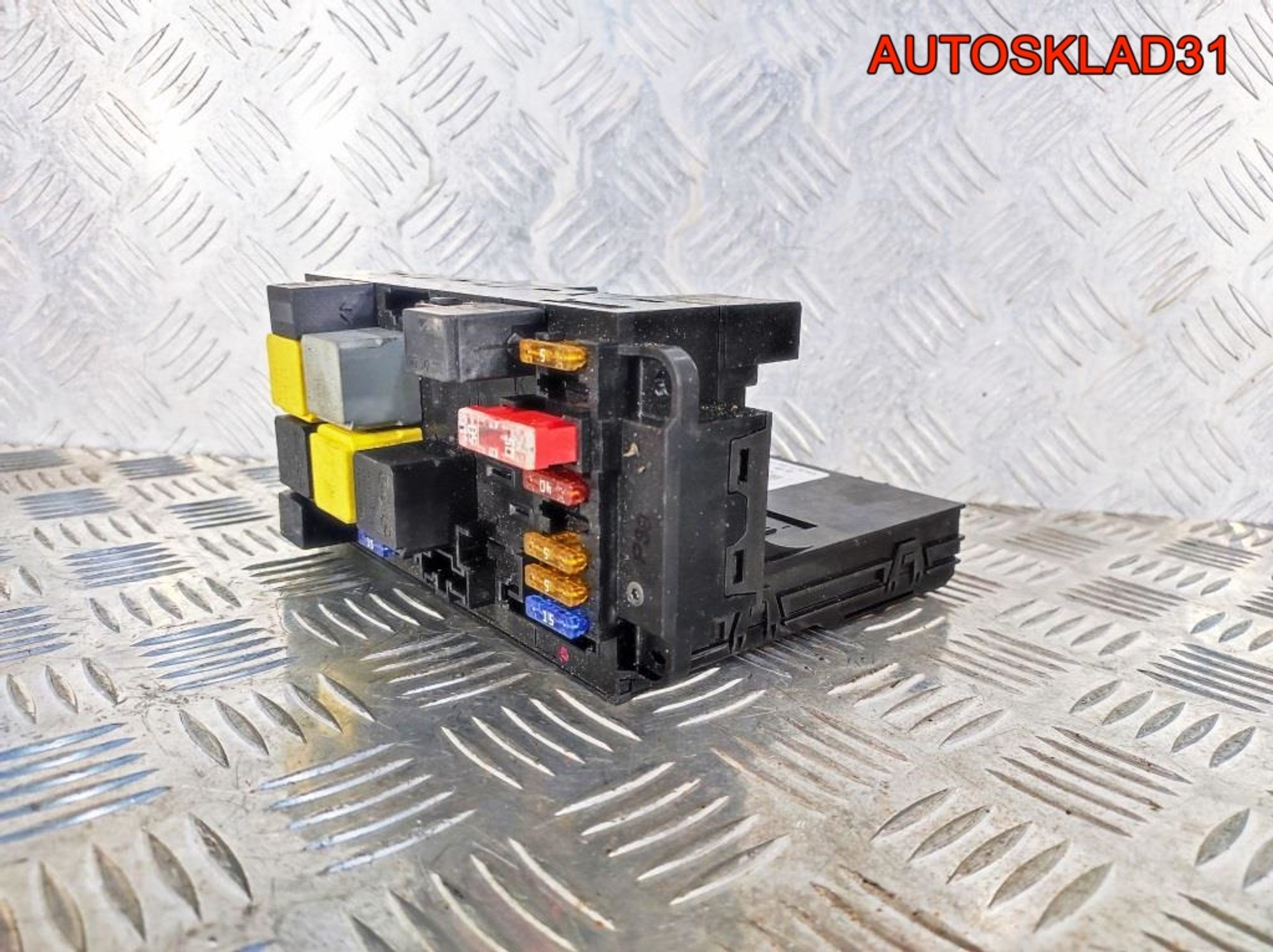 Блок предохранителей Mercedes W203 A2035453001, 9800 рублей, Дубовое