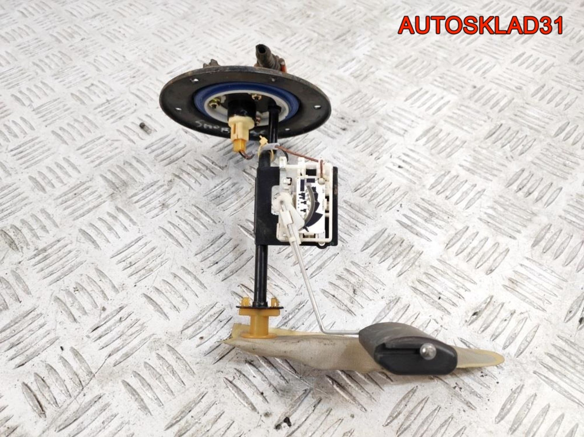 Датчик уровня топлива Kia Sportage 2 2.0 G4GC 311302E000, 1500 рублей, Дубовое