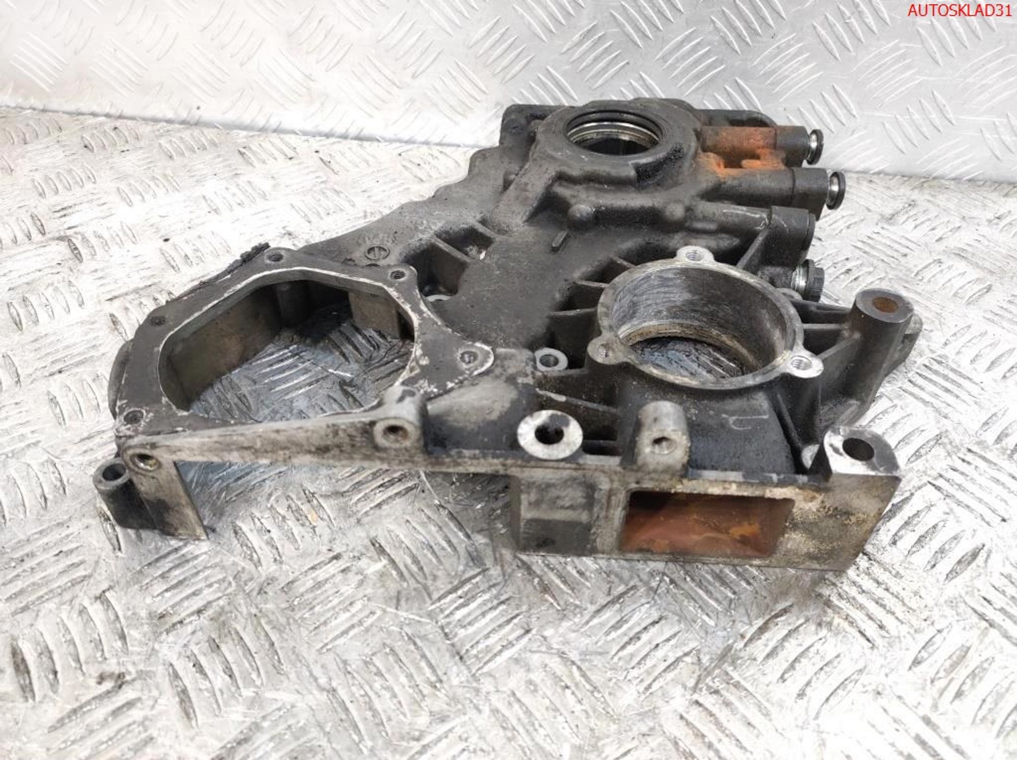 Крышка двигателя передняя Opel Omega B 24426999, 3500 рублей, Дубовое