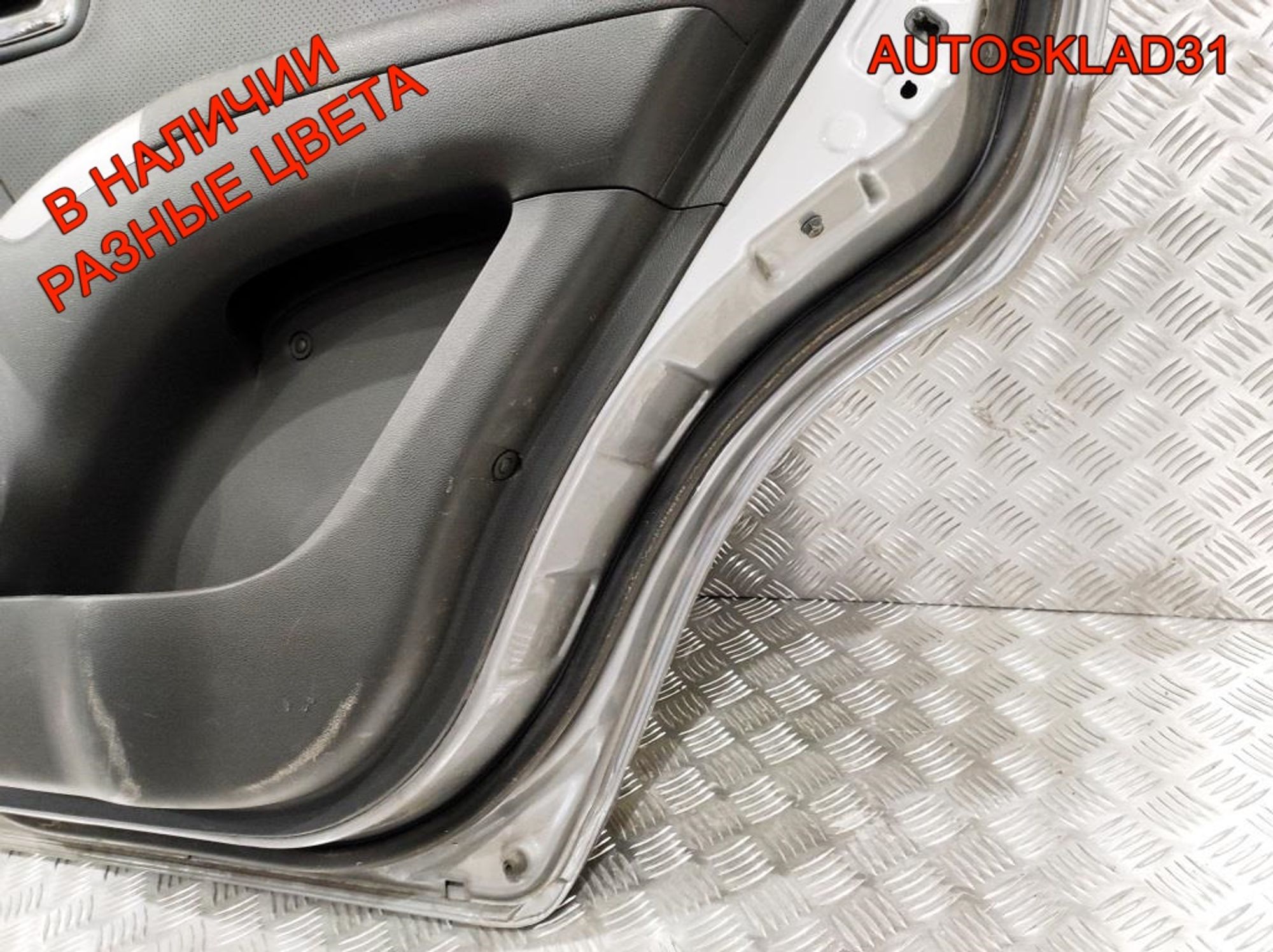 Дверь задняя правая Голая Kia Sportage 770041F020, 15000 рублей, Дубовое