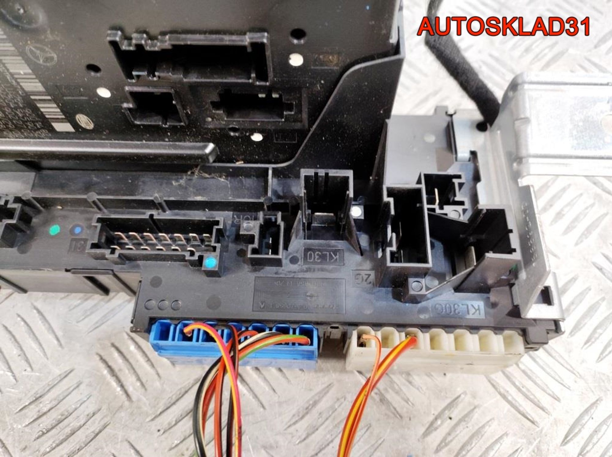 Блок предохранителей Mercedes GLK X204 A2049001402, 8500 рублей, Дубовое