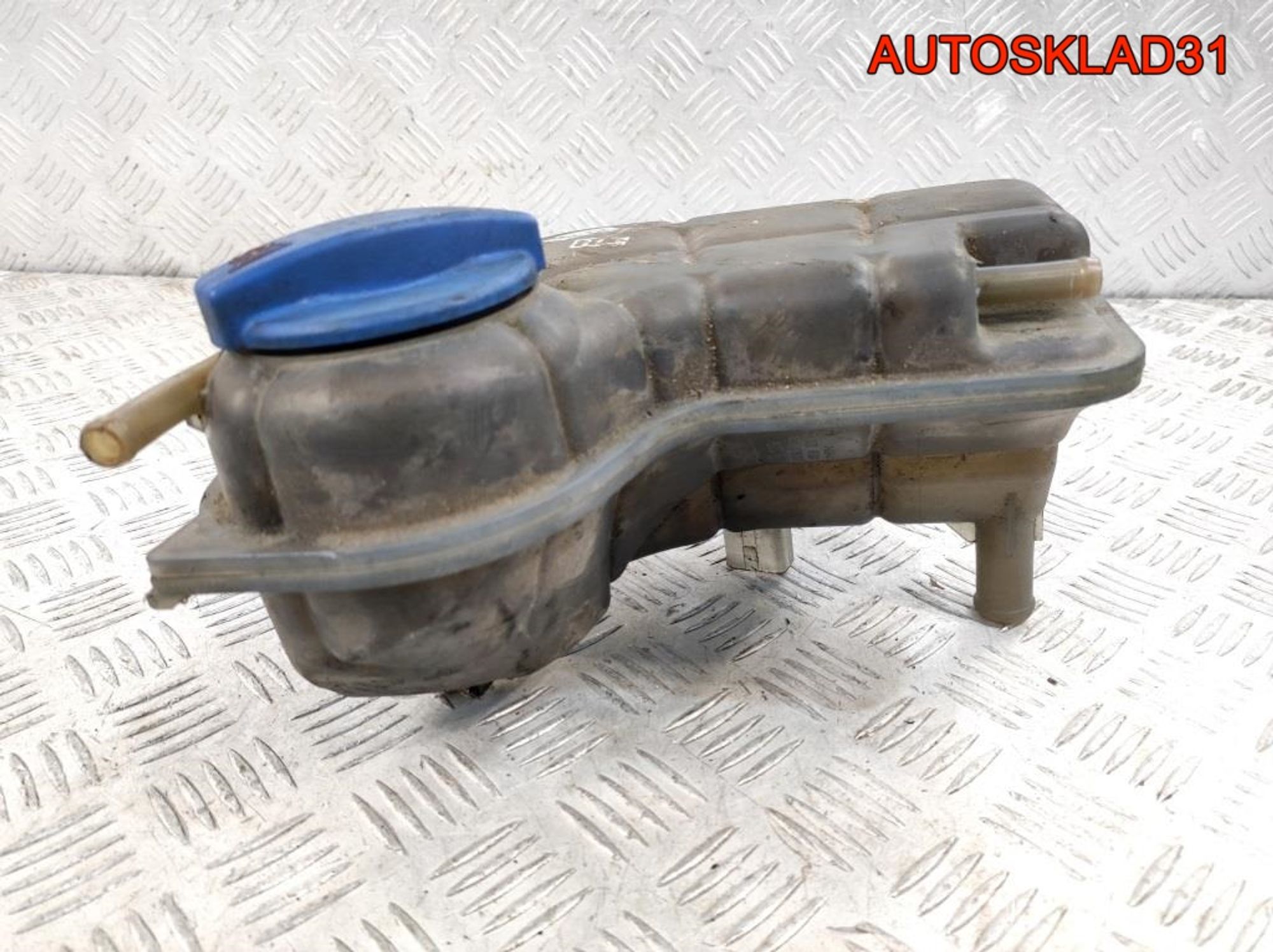 Бачок расширительный Audi A6 C5 8E0121403E, 1300 рублей, Дубовое
