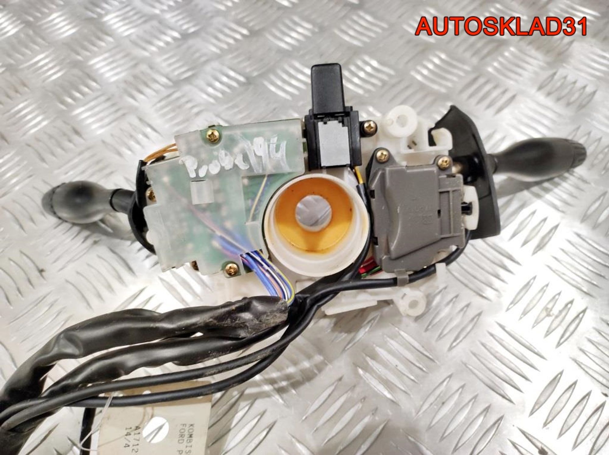 Переключатель подрулевой Ford Probe 2 175018, 1700 рублей, Дубовое