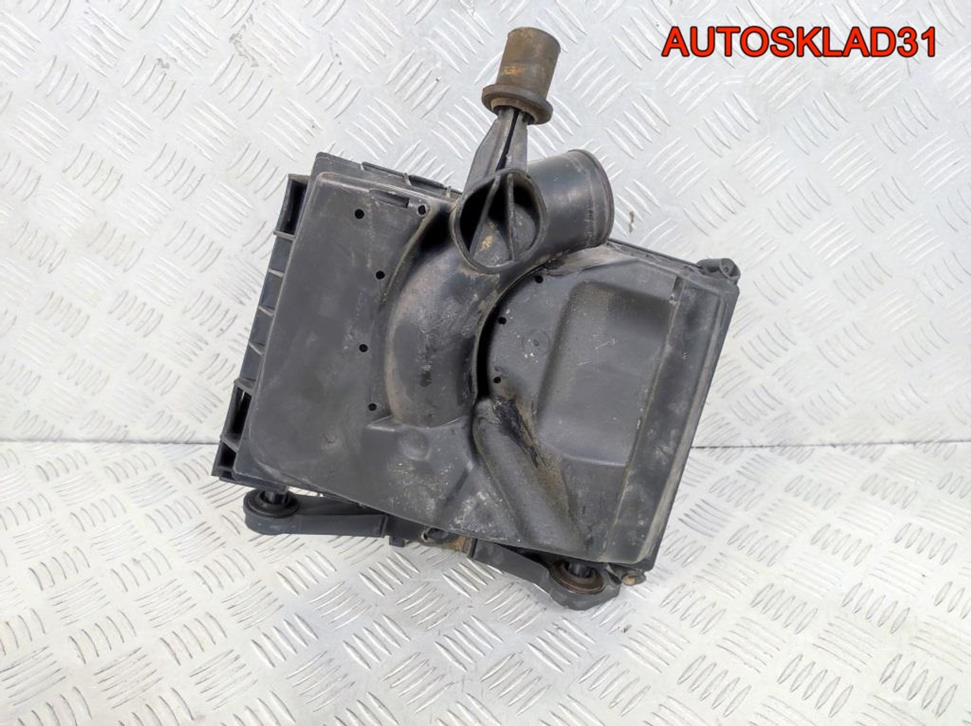 Корпус воздушного фильтра Opel Meriva A 55354340, 1700 рублей, Дубовое