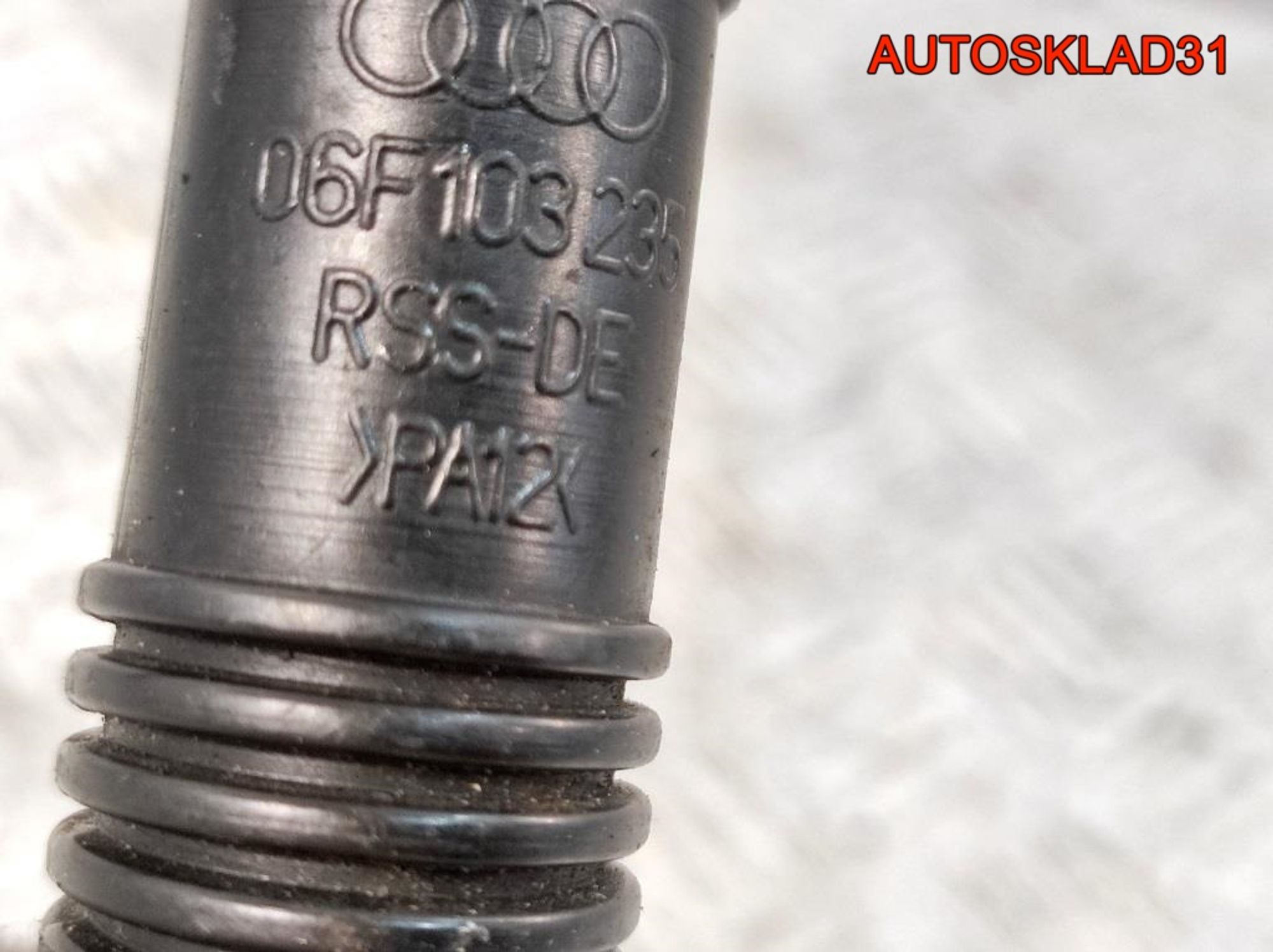 Трубка картерных газов Audi A4 B6 2,0 Бензин 06F103235, 1000 рублей, Дубовое