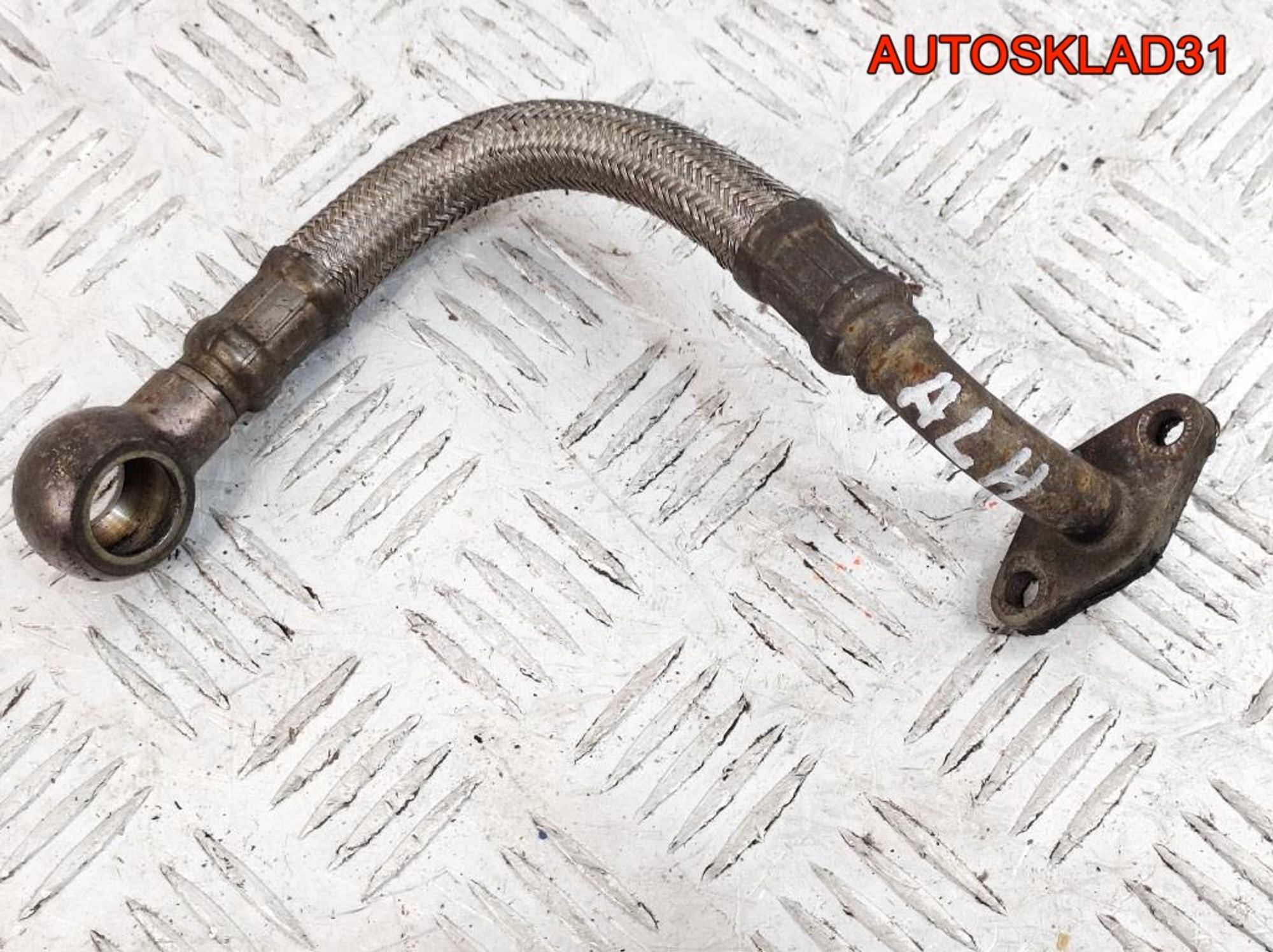 Трубка турбины VW Golf 4 1,9 ALH Дизель 038145738A, 2000 рублей, Дубовое