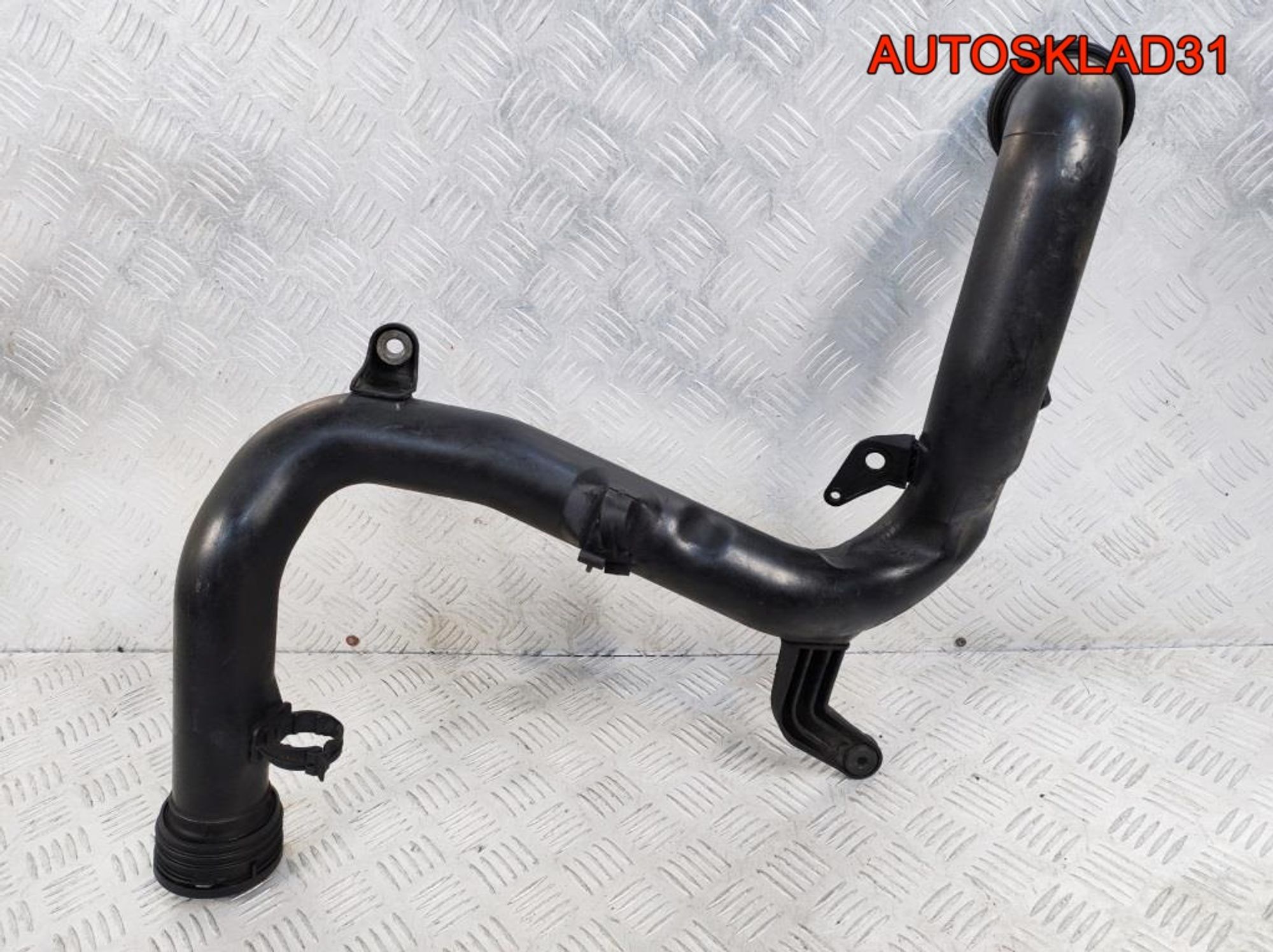 Патрубок интеркулера VW Passat B6 1K0145770B, 1300 рублей, Дубовое