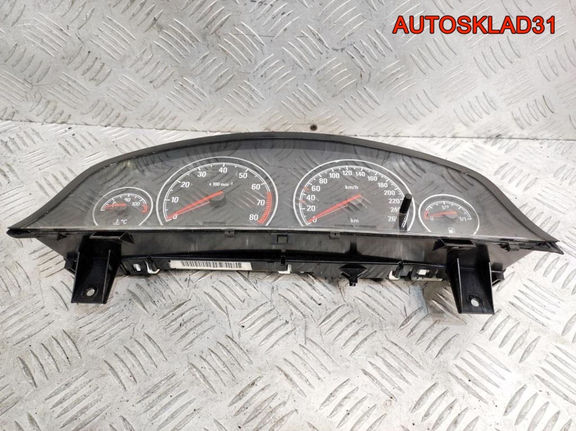 Панель приборов Opel Vectra C 13186664 2,2 Бензин, 3200 рублей, Дубовое