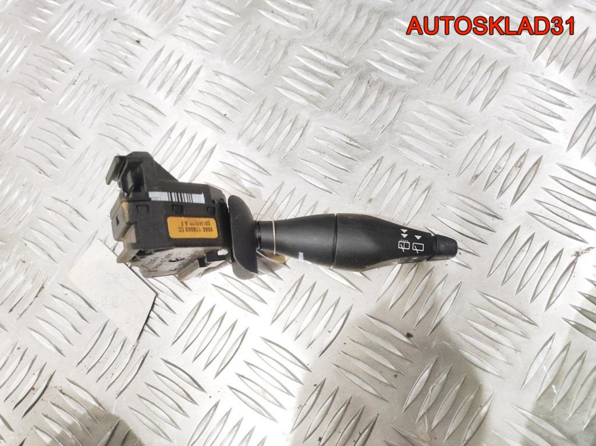 Переключатель стеклоочистителей Ford Focus 1 98AG17A553CC, 1000 рублей, Дубовое