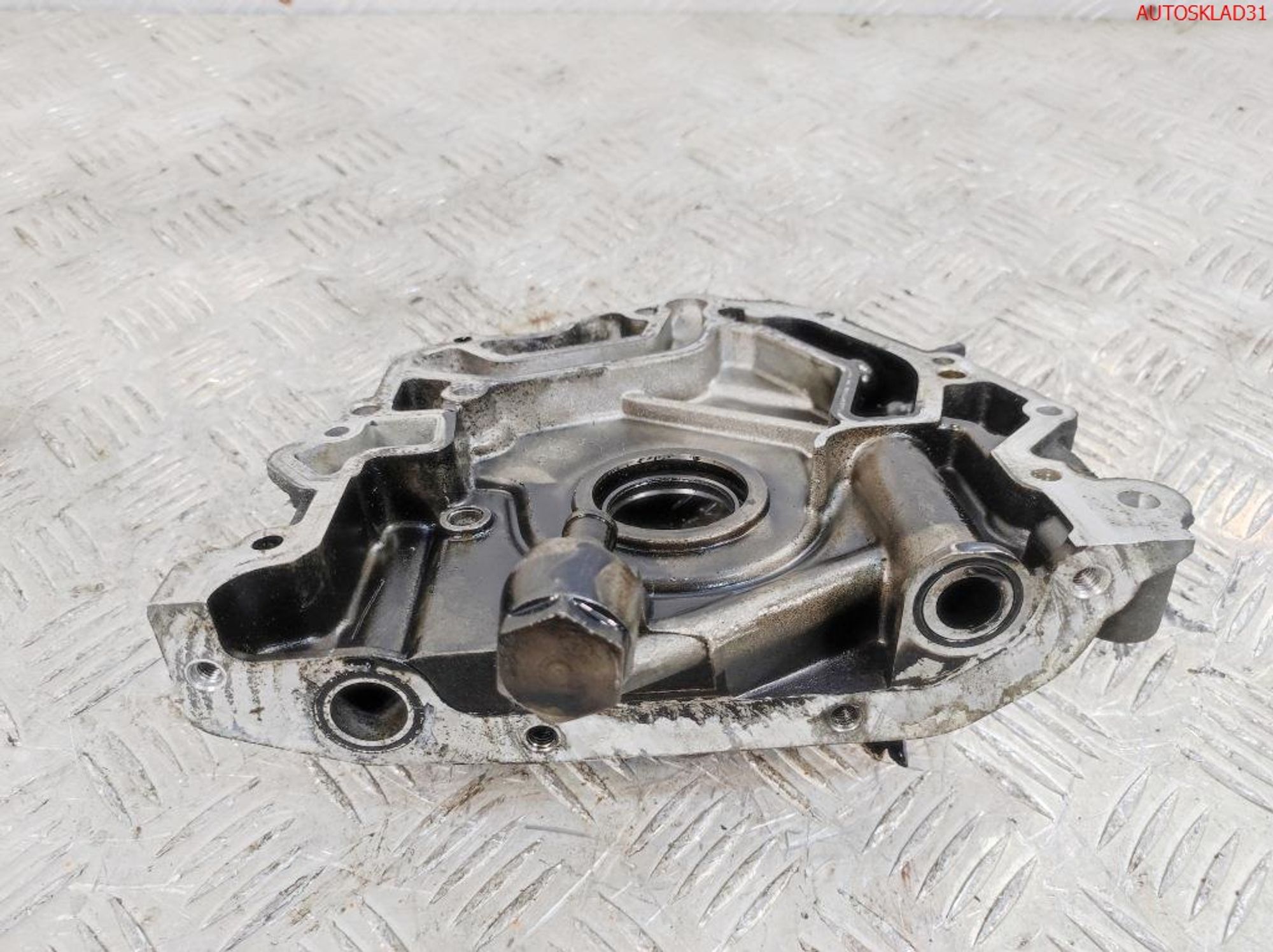 Крышка двигателя передняя Audi A6 C5 2,5 AKE 059103153AA, 5000 рублей, Дубовое