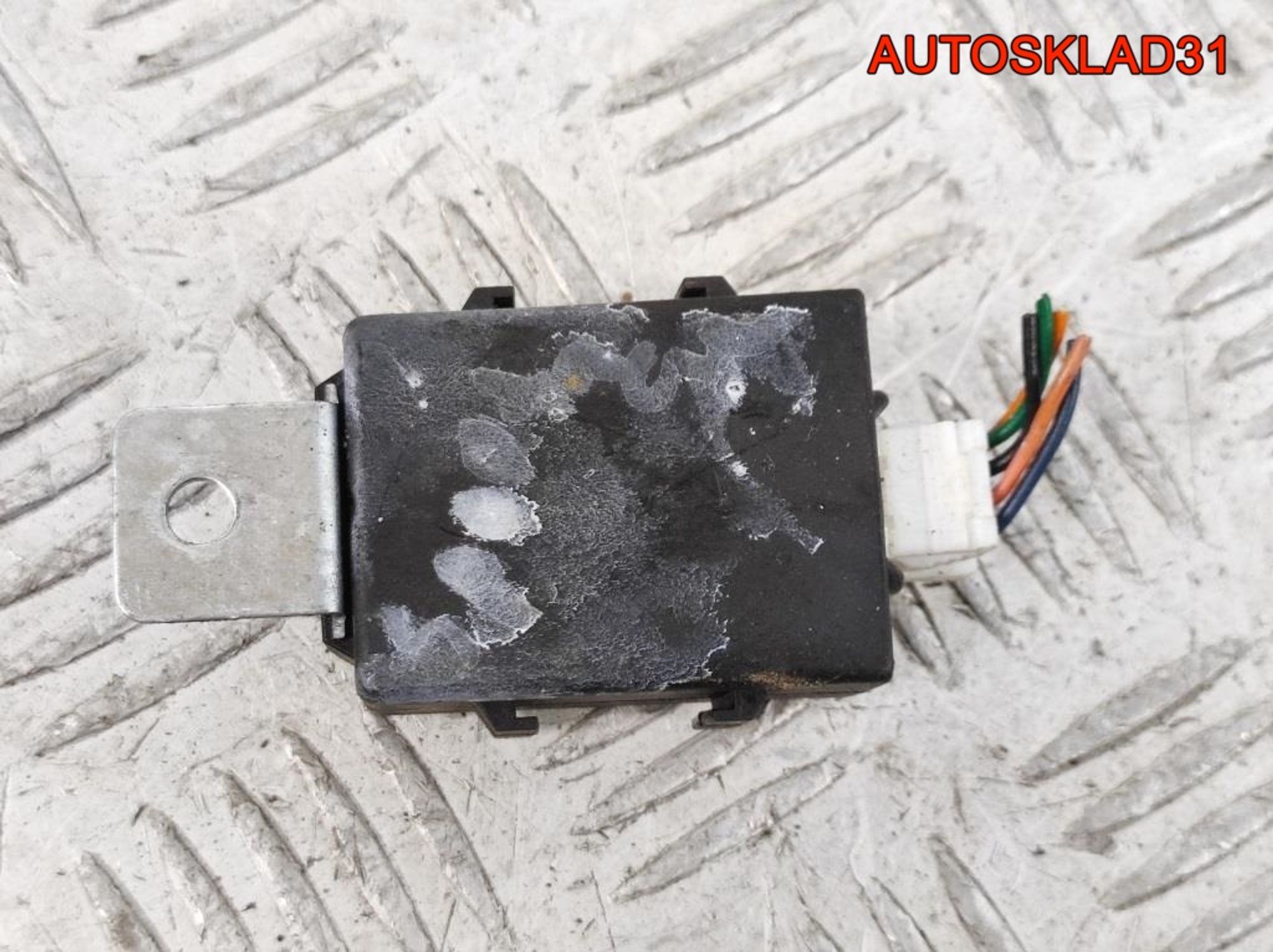 Иммобилайзер Kia Sportage 2 95420H1000, 1000 рублей, Дубовое