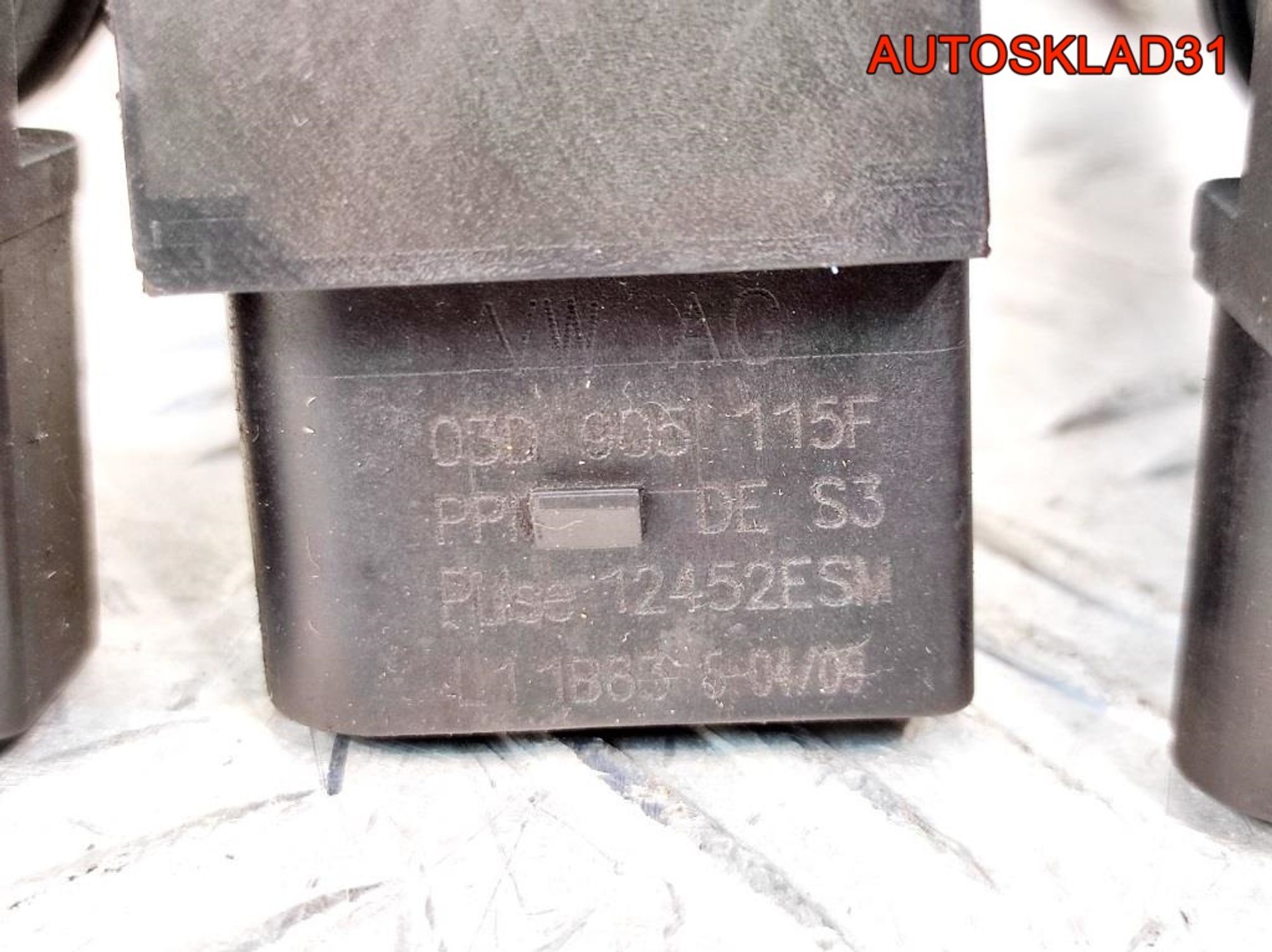 Катушка зажигания Volkswagen Polo 03D905115F, 1300 рублей, Дубовое