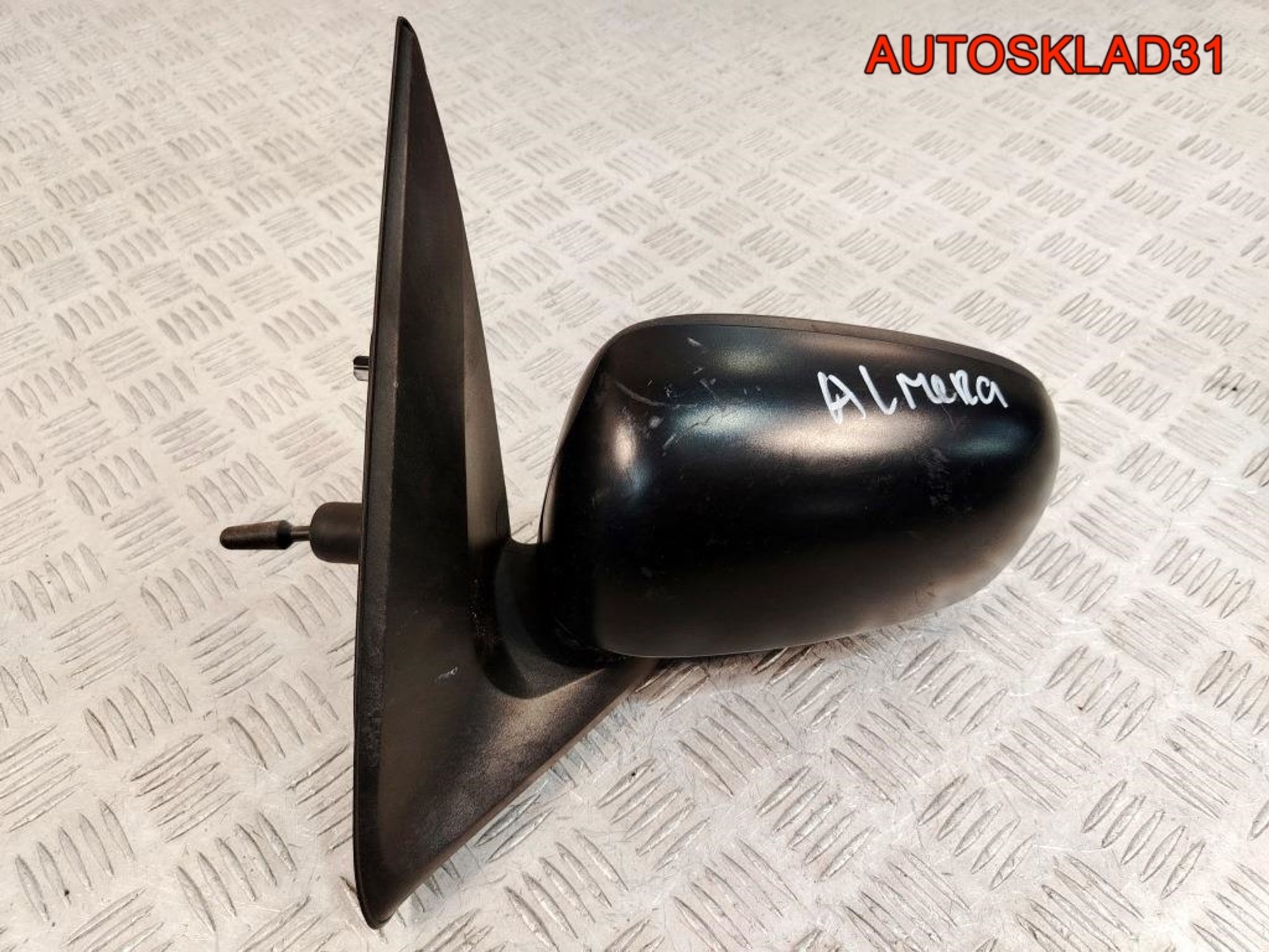 Зеркало левое механическое Nissan Almera N16 96302BN000, 1500 рублей, Дубовое