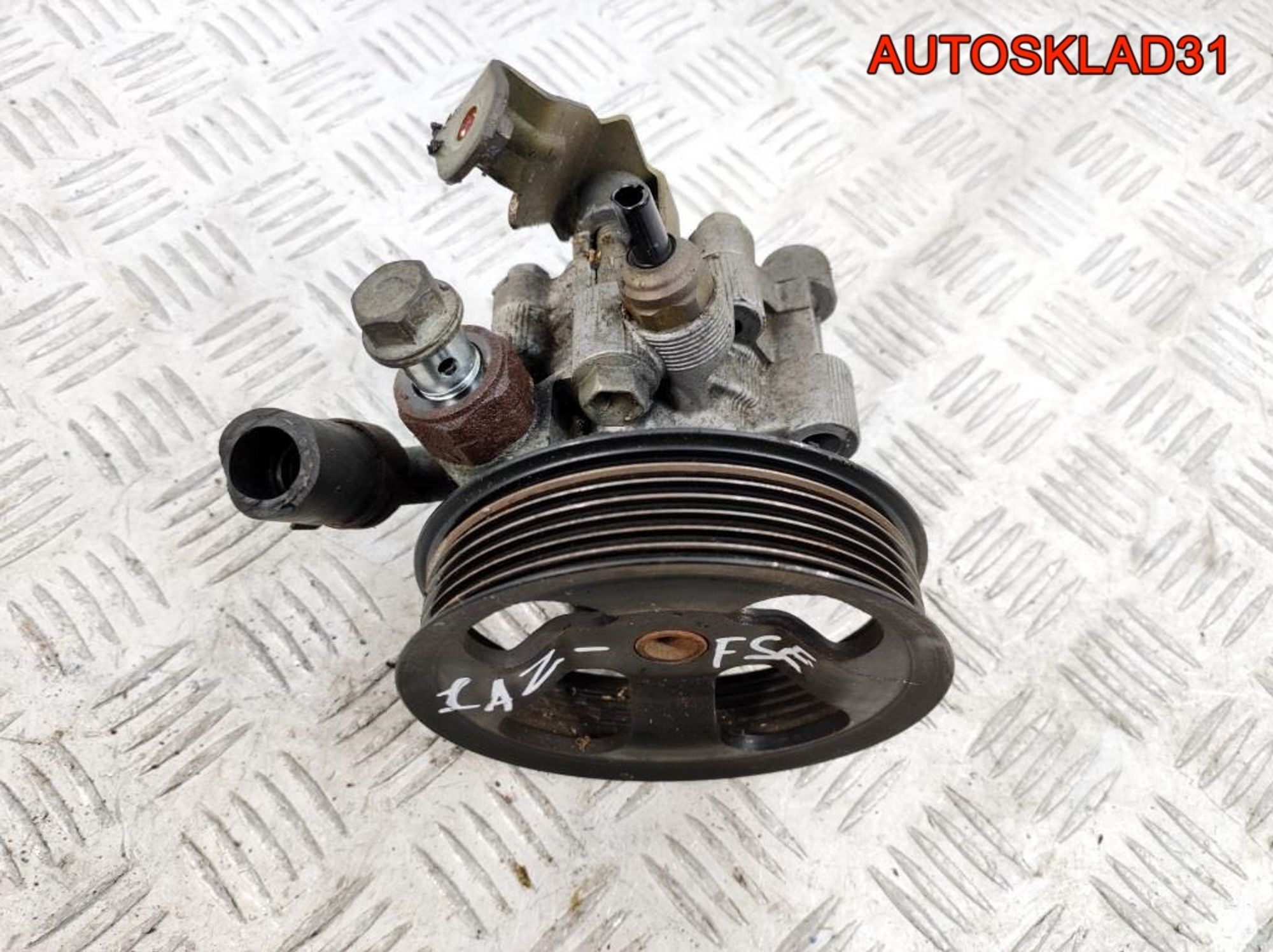 Насос гидроусилителя Toyota Avensis T250 1AZ-FSE Бензин, 3500 рублей, Дубовое