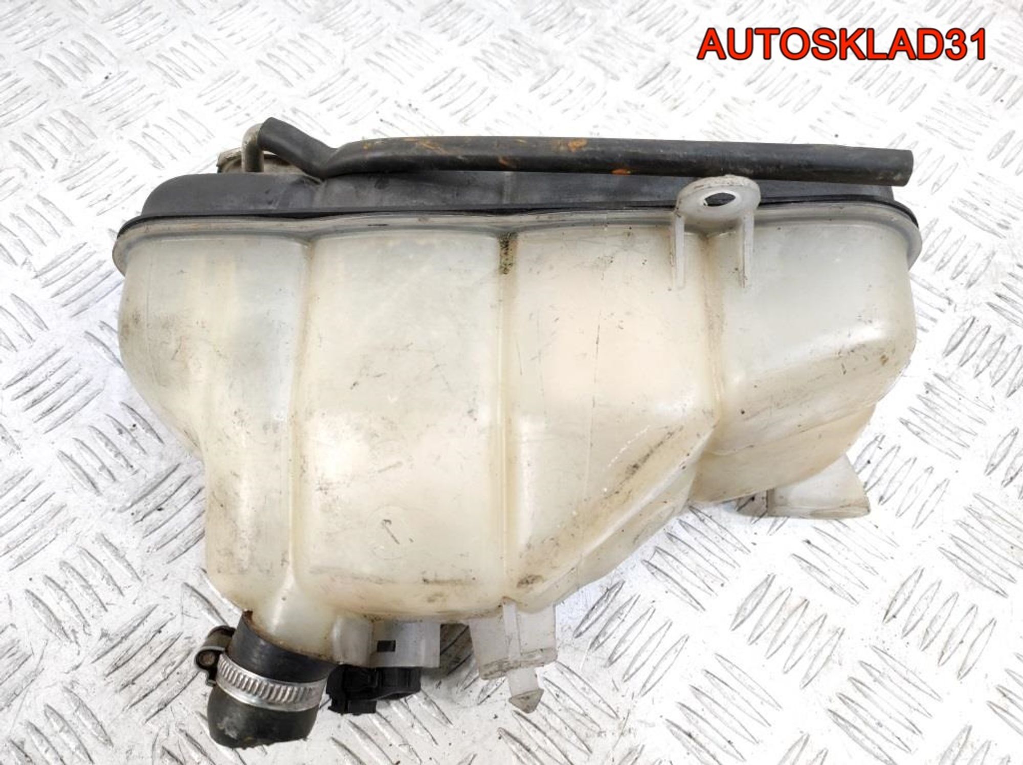 Бачок расширительный Mercedes W202 A2025000249, 1500 рублей, Дубовое
