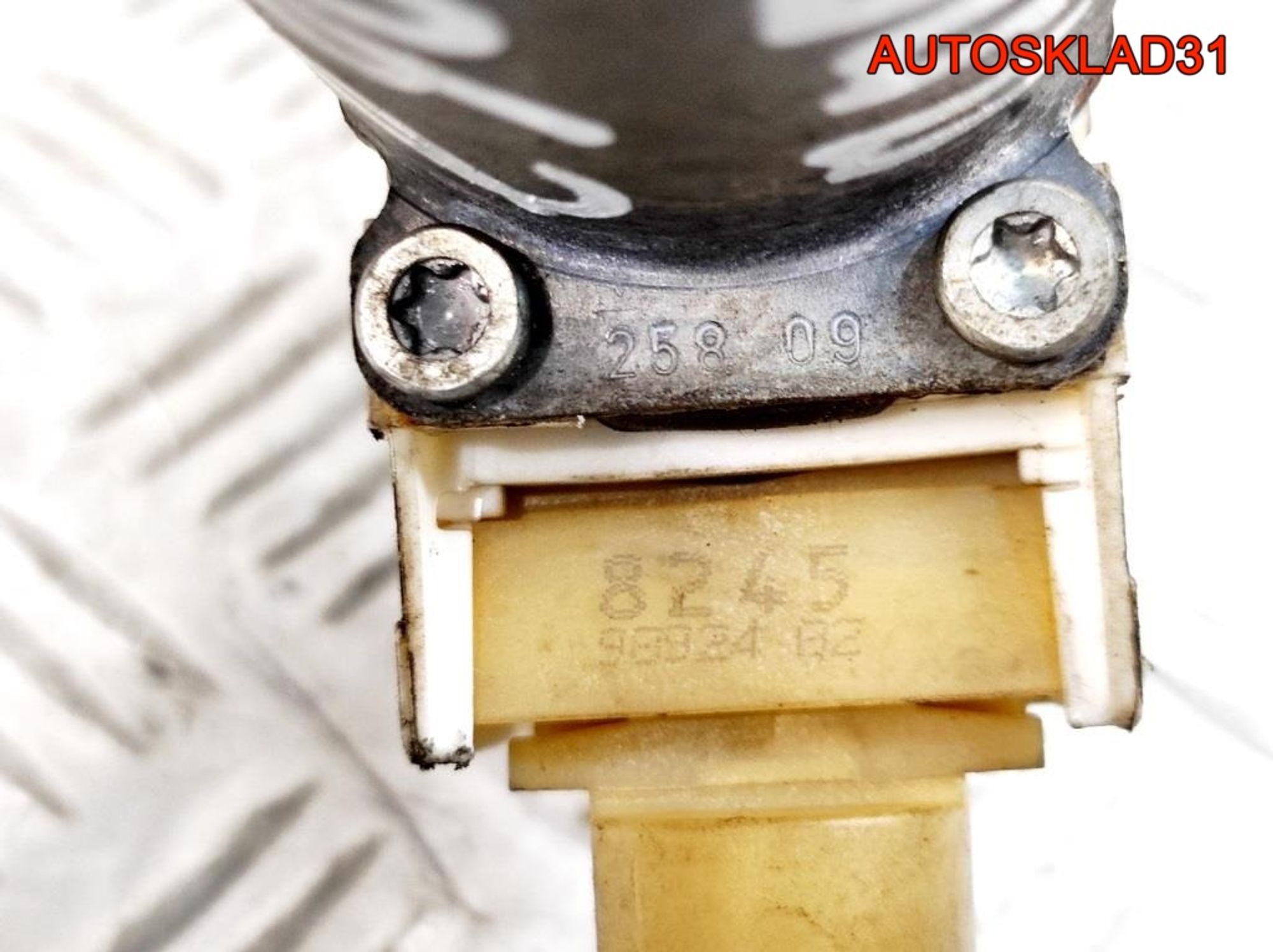 Моторчик стеклоподъемника п/п BMW E90 67626927028, 1100 рублей, Дубовое