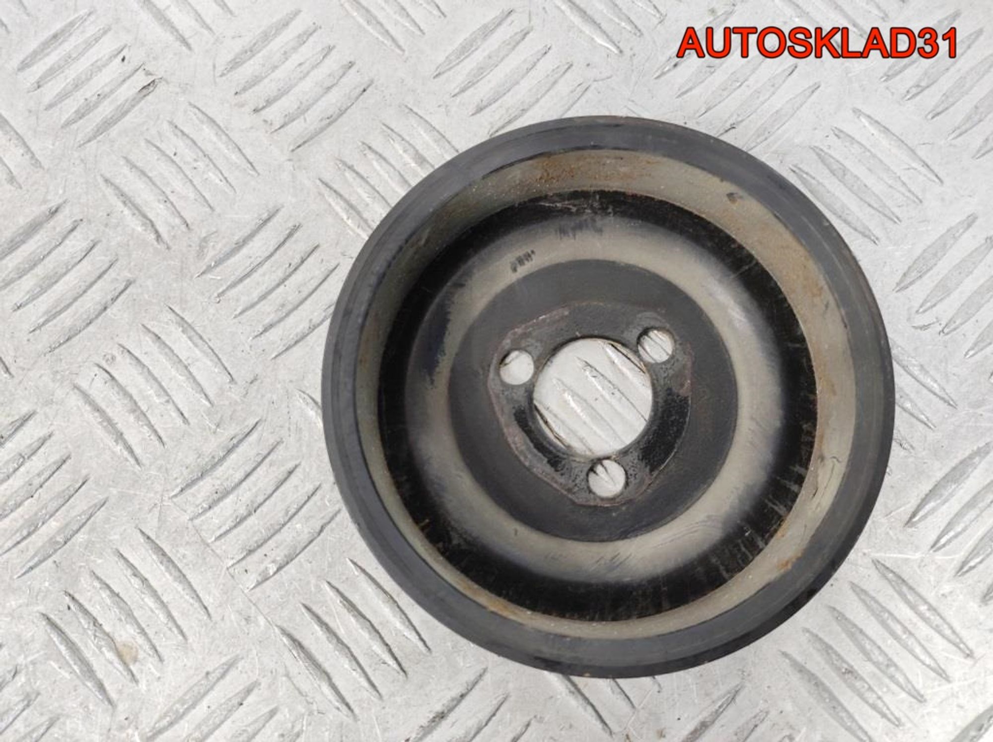 Шкив водяного насоса VW Polo 1,2 AWY 03D121028B, 600 рублей, Дубовое