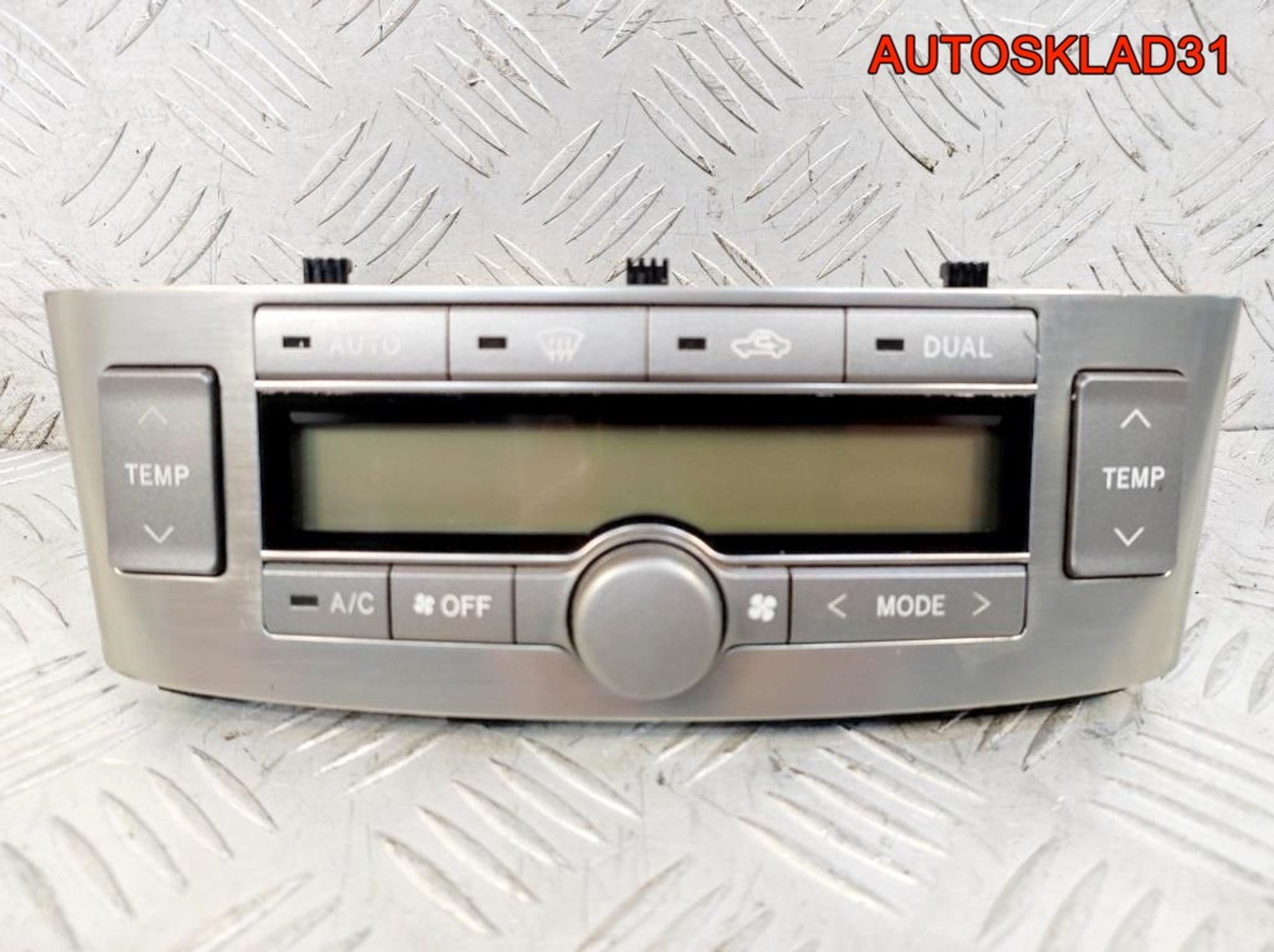 Блок климат контроля Toyota Avensis 2 5590205050, 2100 рублей, Дубовое