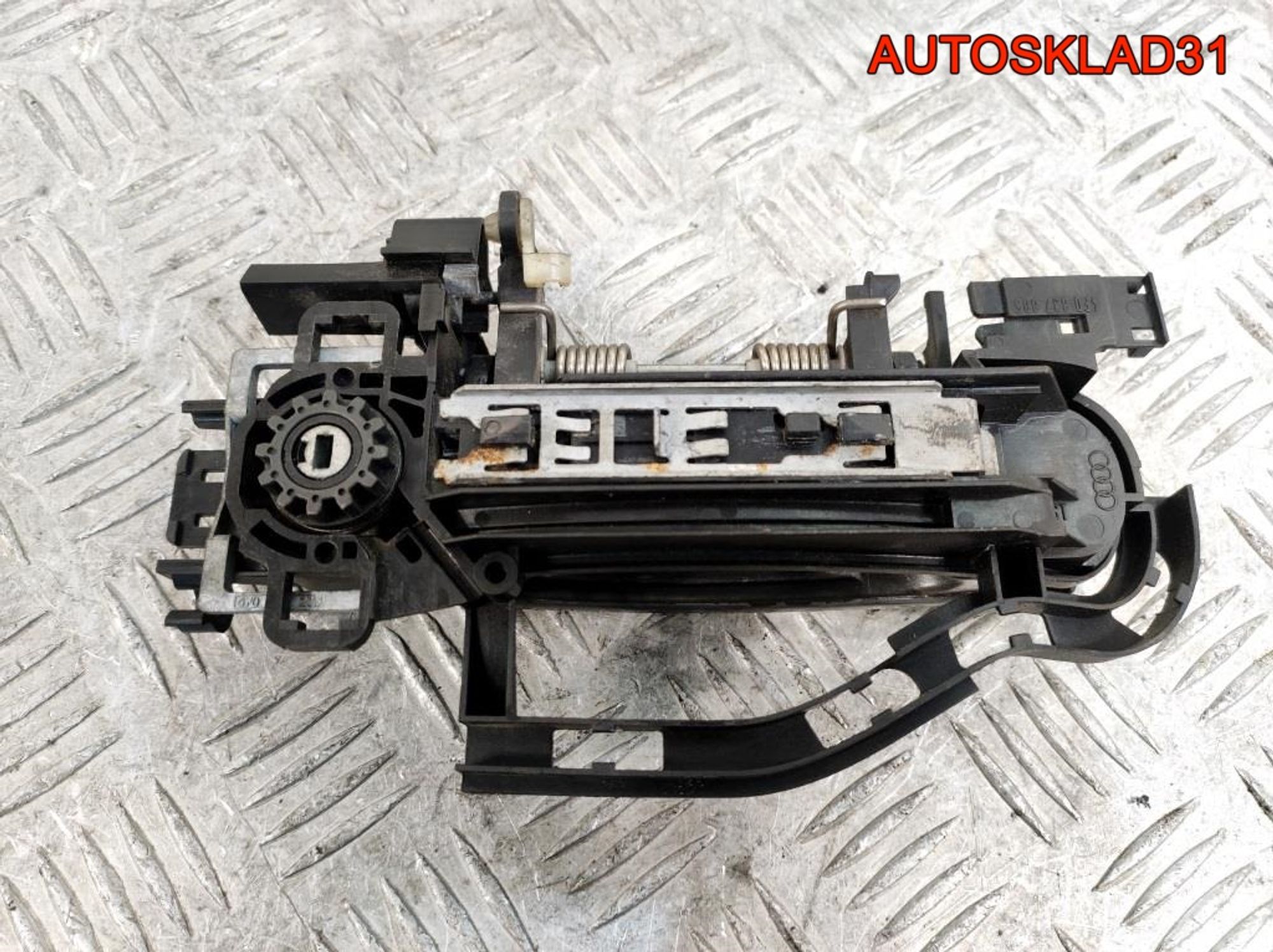 Ручка двери внешняя передняя левая Audi A6 C6 4F0837207B, 2300 рублей, Дубовое