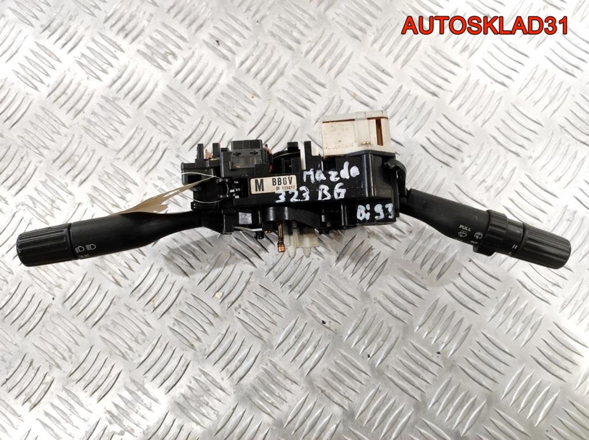 Переключатель подрулевой Mazda 323 4 BG BB0V175027, 2000 рублей, Дубовое
